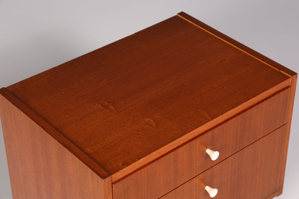Wunderschöne Mid Century Retro Kommode Vintage Nachttisch 2 von 2