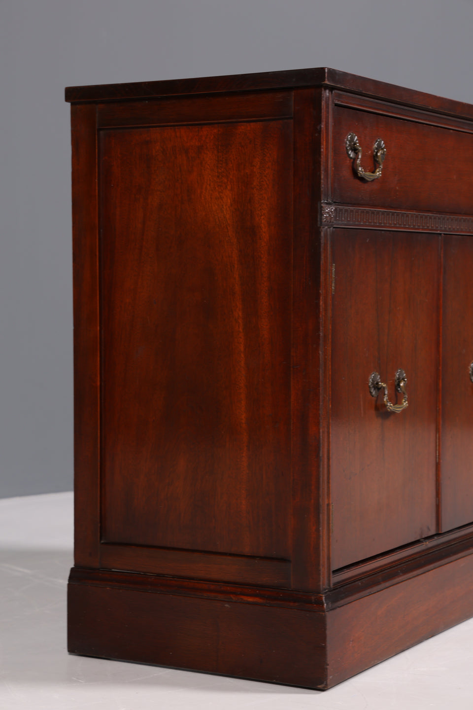 Traumhafte Englische Kommode echt Holz Schrank Sideboard 60s