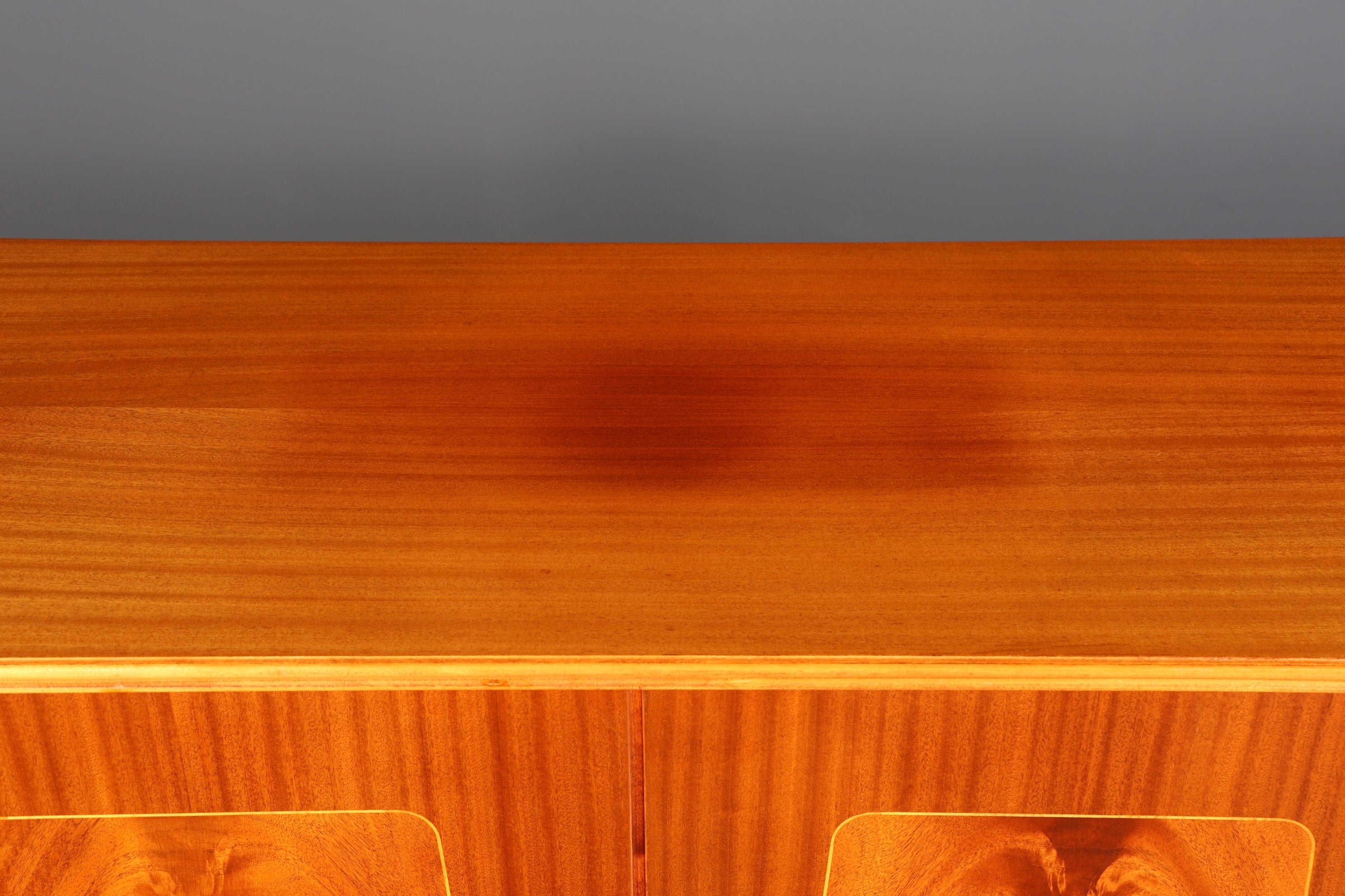 Traumhafter geschwungener Schrank Antik Sideboard Highboard um 1950 Aktenschrank Barock Stil