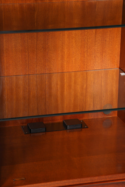 Wunderschöne Englische Vitrine Mahagoni 60er Schrank Vertiko Glasvitrine Bücherschrank