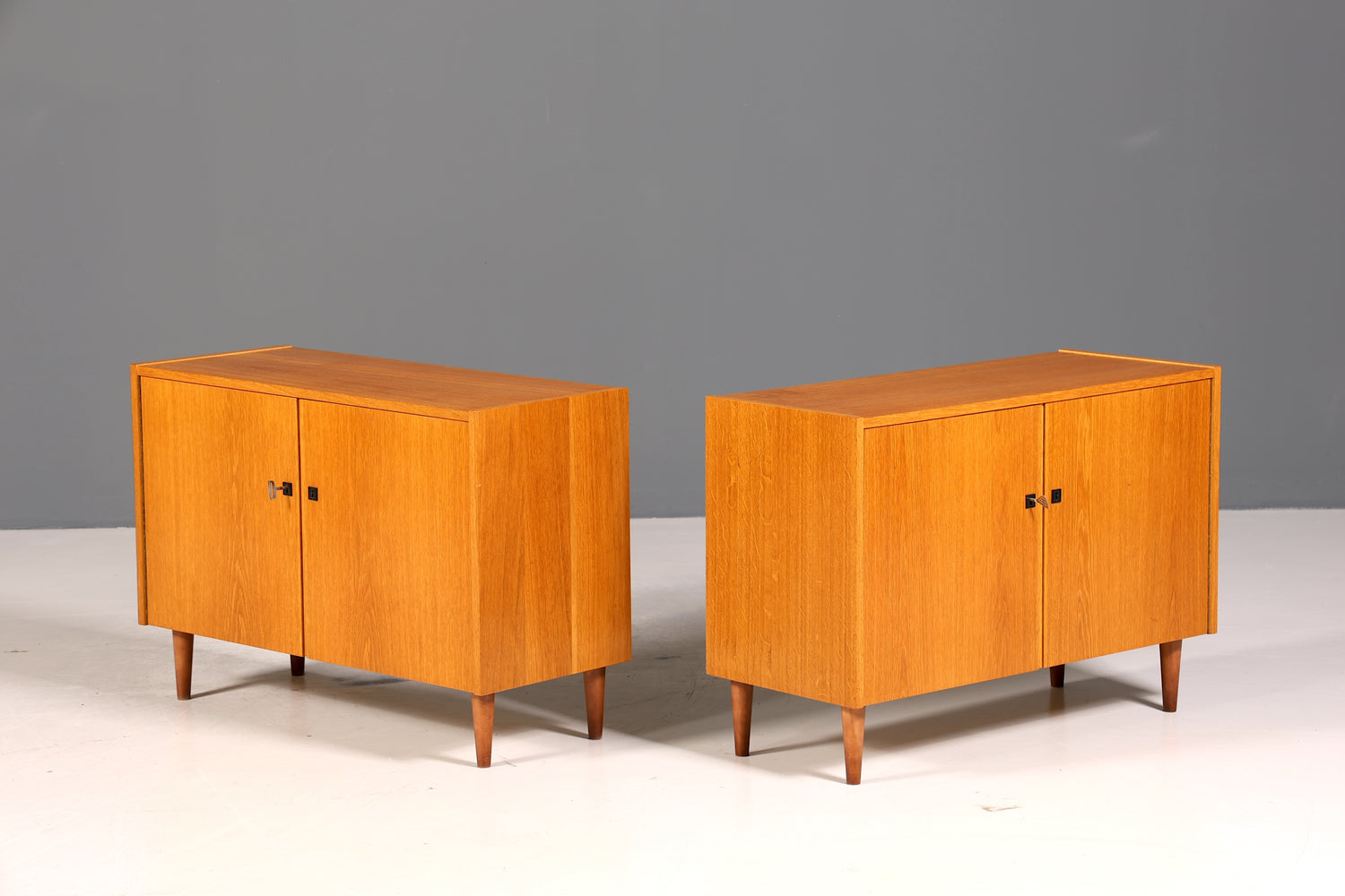 Wunderschöner Mid Century Schrank Vintage Kommode Retro Flur Kommode 60s 2 von 2
