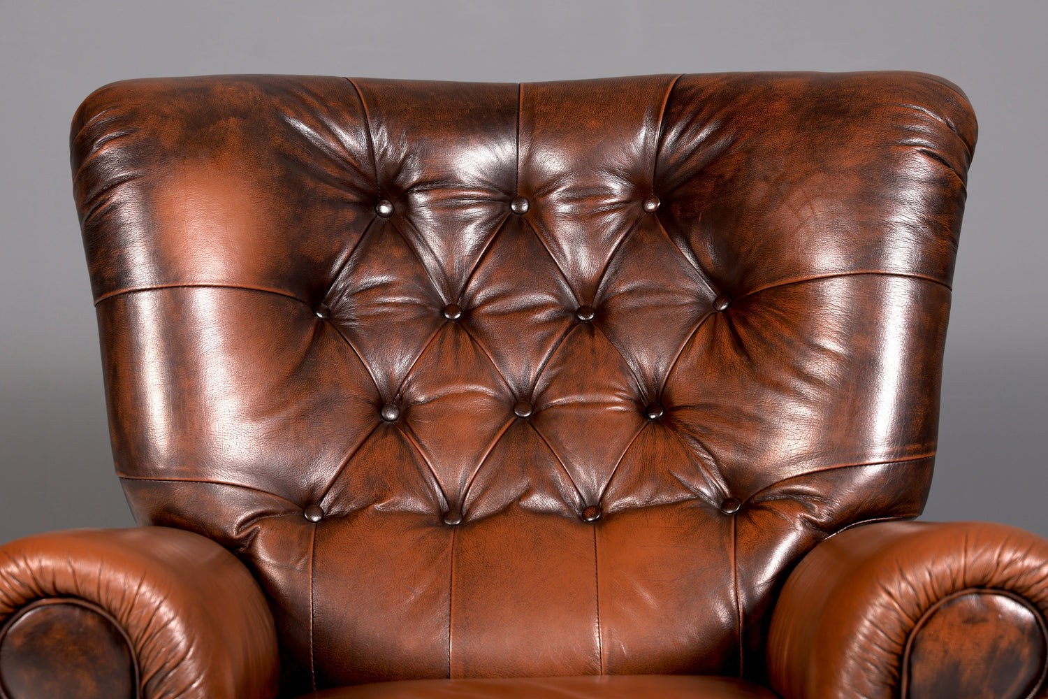 Wunderschöner Original Chesterfield Sessel Echt Leder Relaxsessel Englisch verstellbare Rückenlehne Herrensessel Lesesessel UK