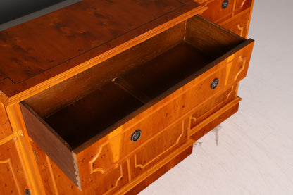 Wunderschönes Englisches Sideboard Eibe Schrank Antik Stil 60er Buffetschrank Kommode Anrichte Vintage