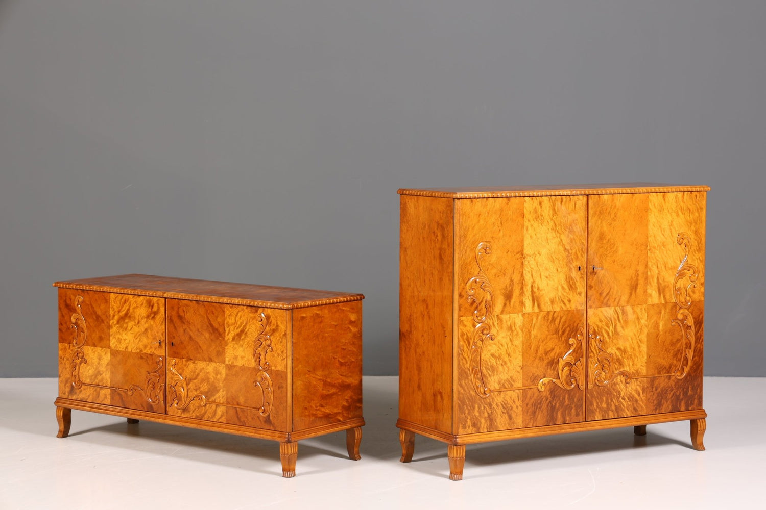 Wunderschönes Original Art Deco Sideboard Antik Schrank Birke TV Kommode um 1930