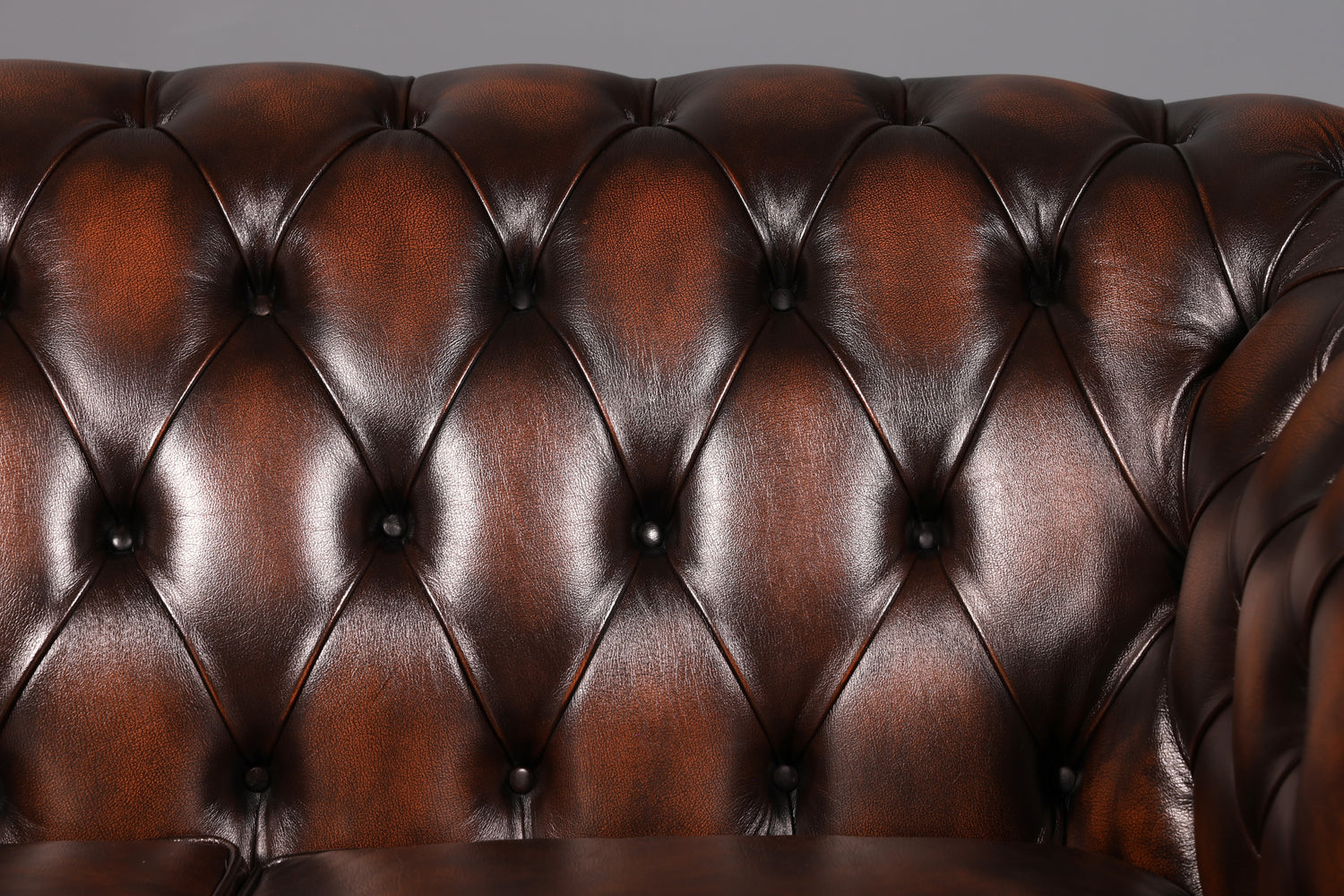 Wunderschöne Original Chesterfield Centurion 2-Sitzer Couch Echt Leder Sofa Englisch UK Ledersofa Antik