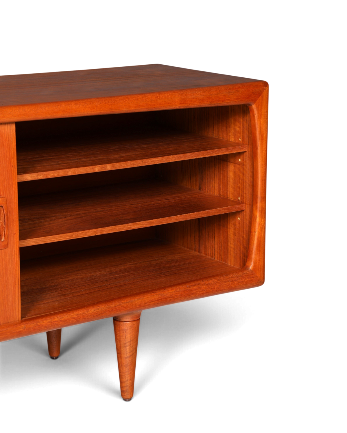 Hauptstadt Möblerei H.P. Hansen Sideboard aus Teakholz im Mid Century Design mit offenen Regalfächern