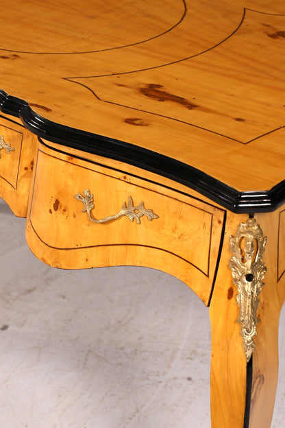 Beautiful Louis XV-style desk French office desk antique-style office table solid wood