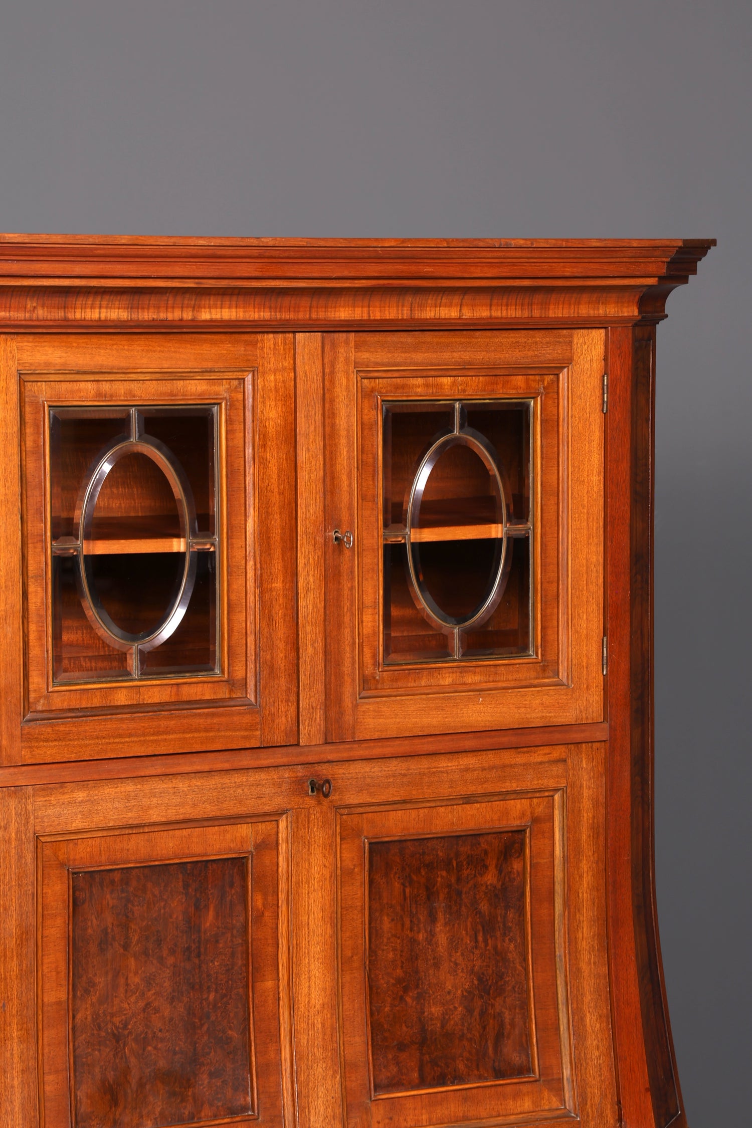 Wunderschöner Jugendstil Sekretär Vitrine Aufsatzschrank Nussbaum um 1900 Antik Schreibschrank Vertiko Vintage