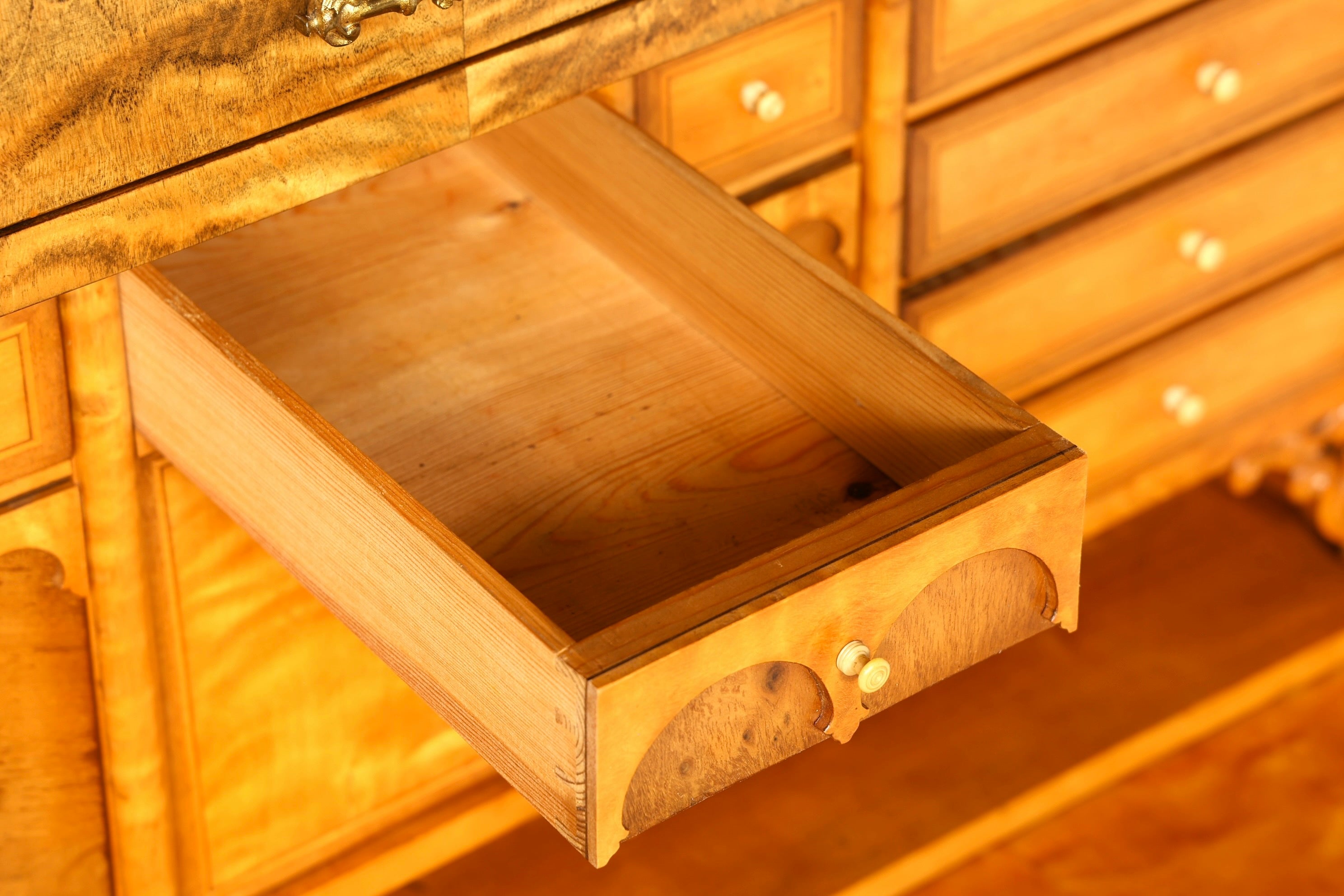 G545 Finish cm Stilvoller Biedermeier Sekretär Louis Philippe Vertiko Antik Kommode Schreibkommode Office Desk (Kopie)