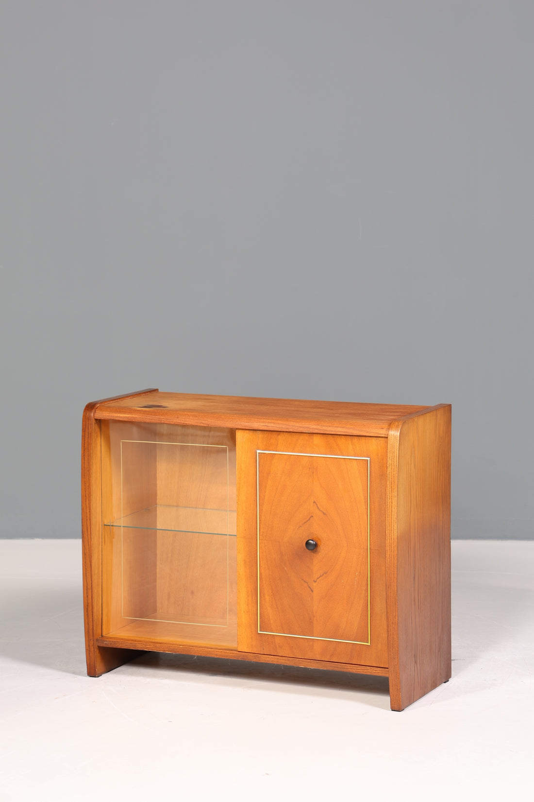 Wunderschöne Mid Century Vitrine Retro Barschrank Vintage Bar Schrank Sideboard