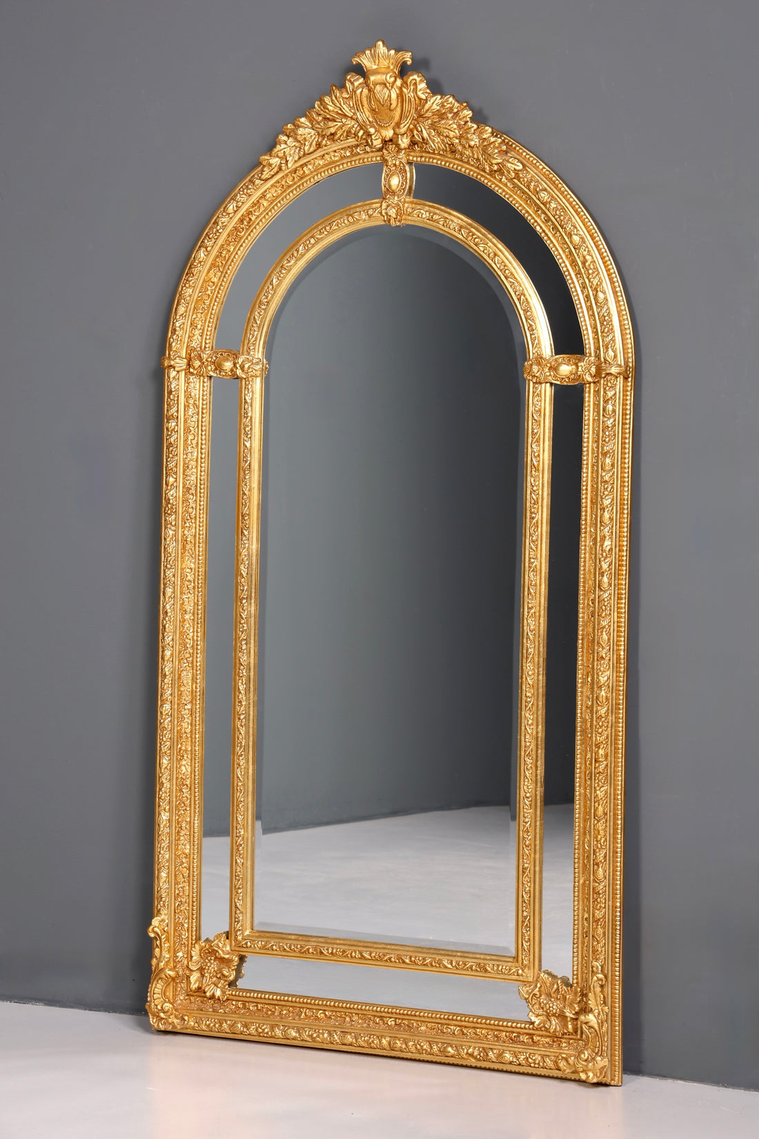 Beeindruckender XXL Prunk Barock Stil Standspiegel Antik Stil Gold Ornament Flurspiegel Spiegel Standspiegel