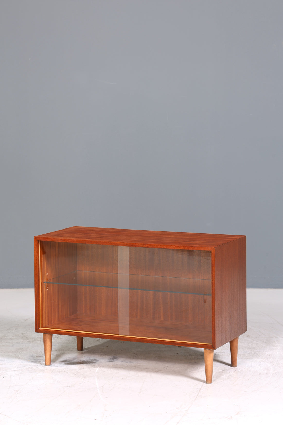 Traumhafte Mid Century Vitrine Vintage Schrank Retro Glas Regal Bücherregal