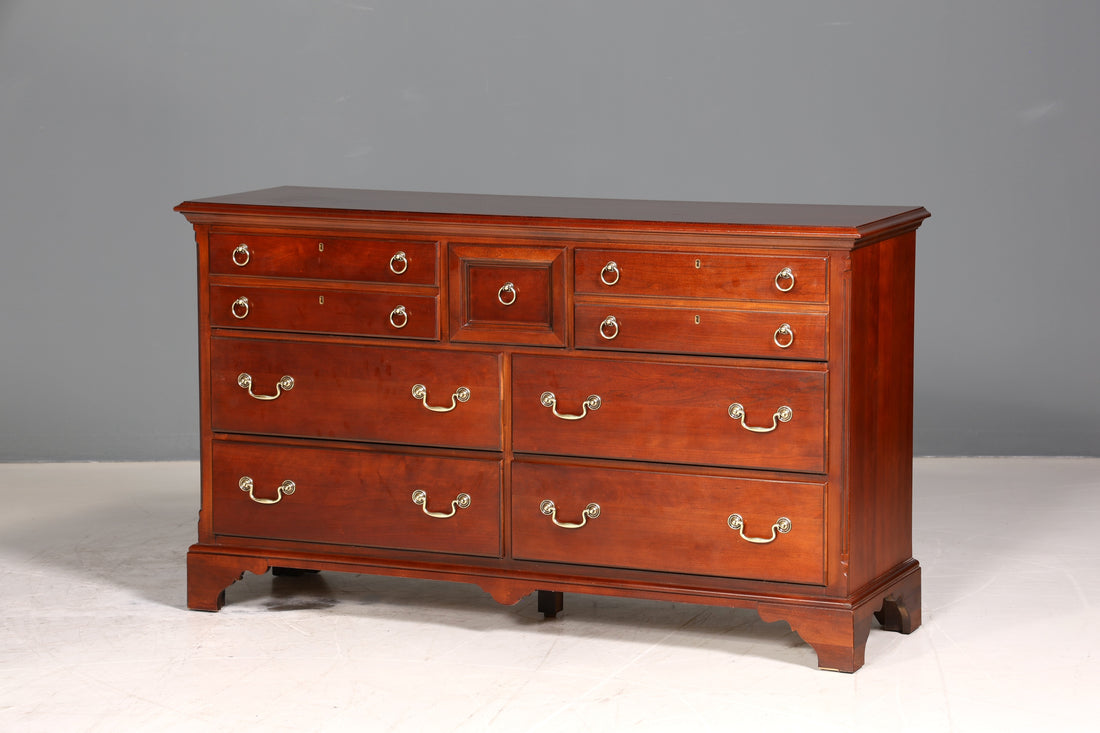 Stilvolles Sideboard der Marke Drexel Heritage USA Antik Stil Kommode Schubladenkommode