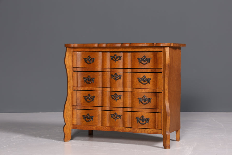 Traumhafte Barock Stil Kommode massiv Holz Eiche Sideboard