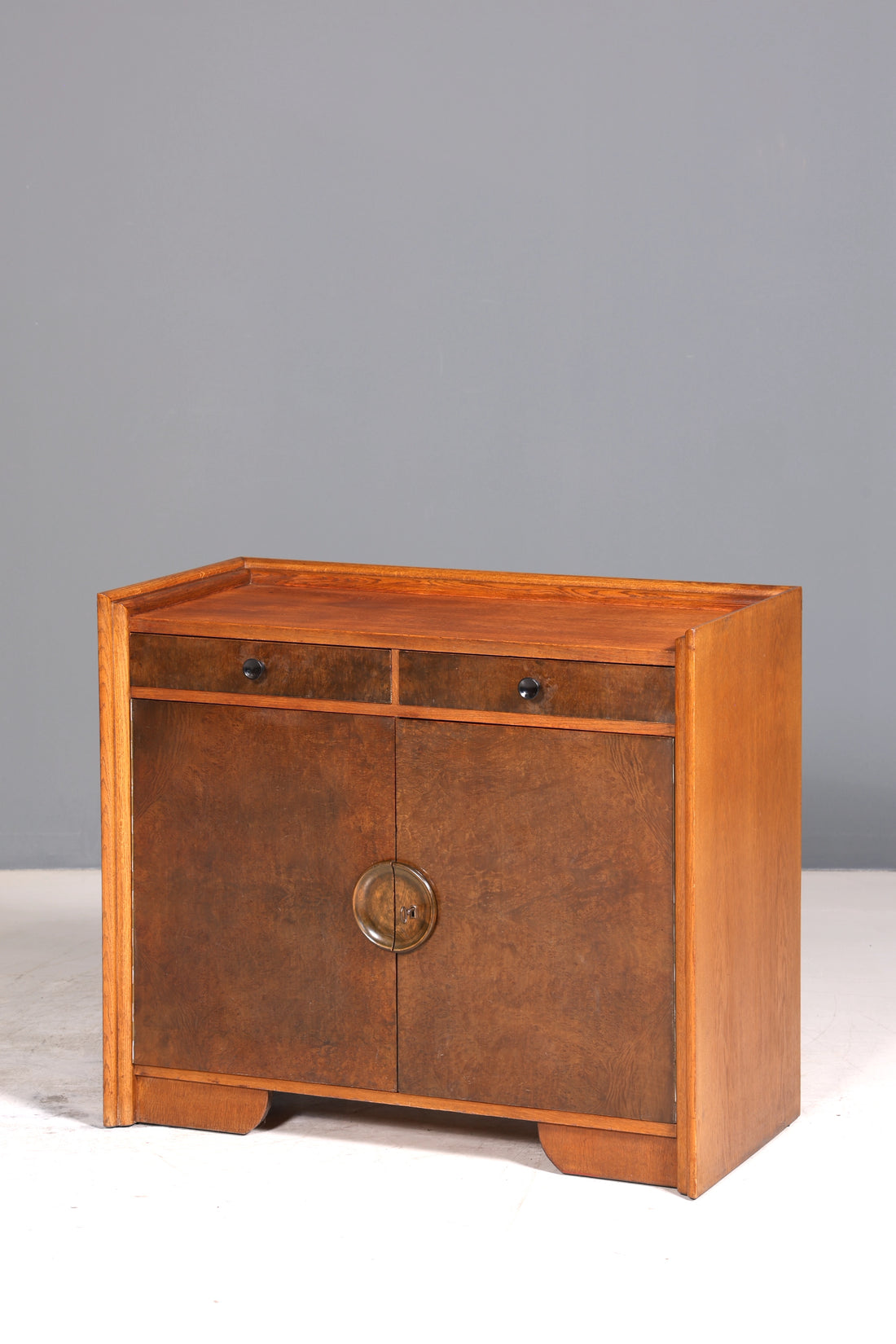 Wunderschöne Art Deco Stil Schrank um 1940 Sideboard Flurschrank TV Schrank
