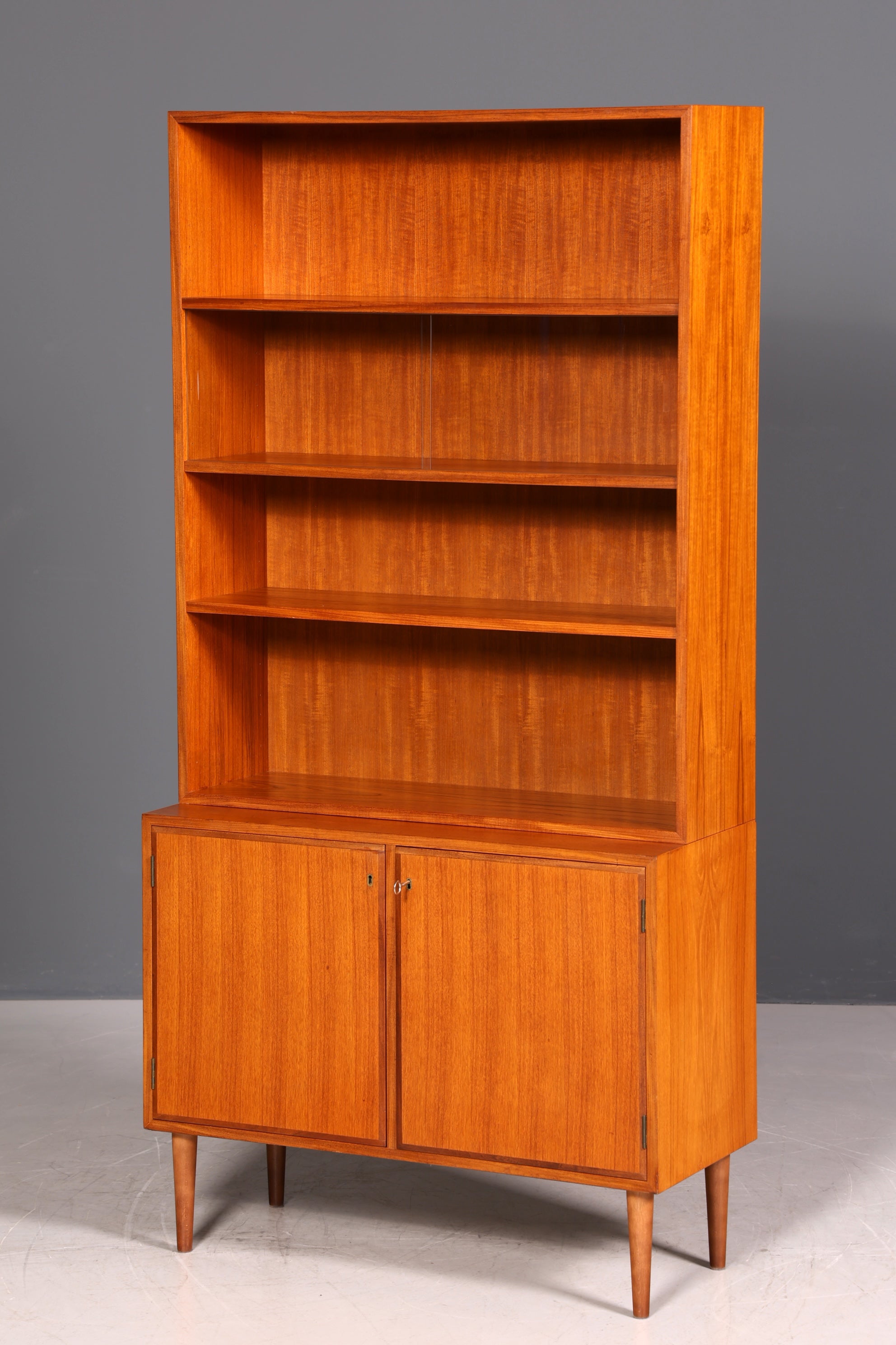 G436 Finish Wunderschöne Mid Century Vitrine Vintage Schrank Regal Retro Bücherregal Buchablage 60s (Kopie)