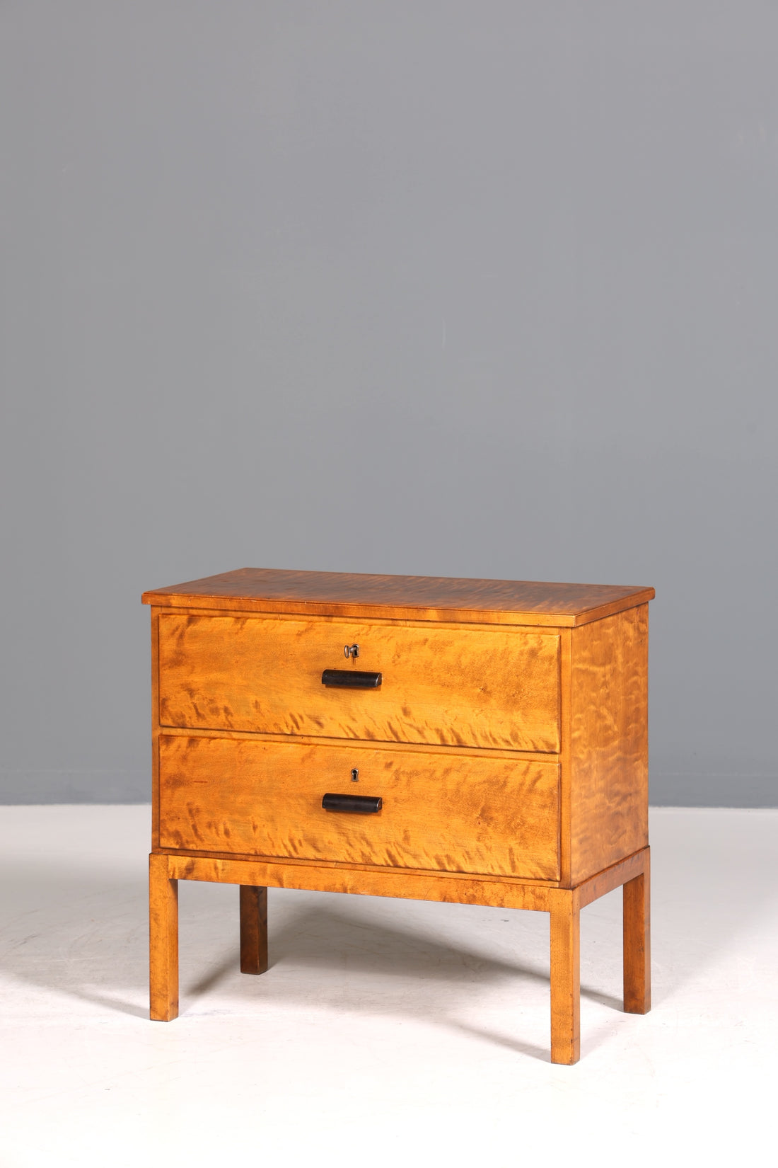 Wunderschöne Kommode im Art Deco Stil um 1930 Büro Schubladenkommode Nachttisch