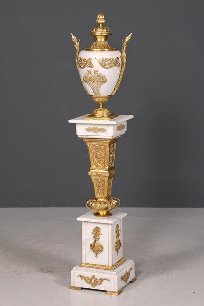Wunderschöne Barock Stil Säule mit Vase Louis XV Marmor Blumensäule weißer Naturstein Sockel Ablage