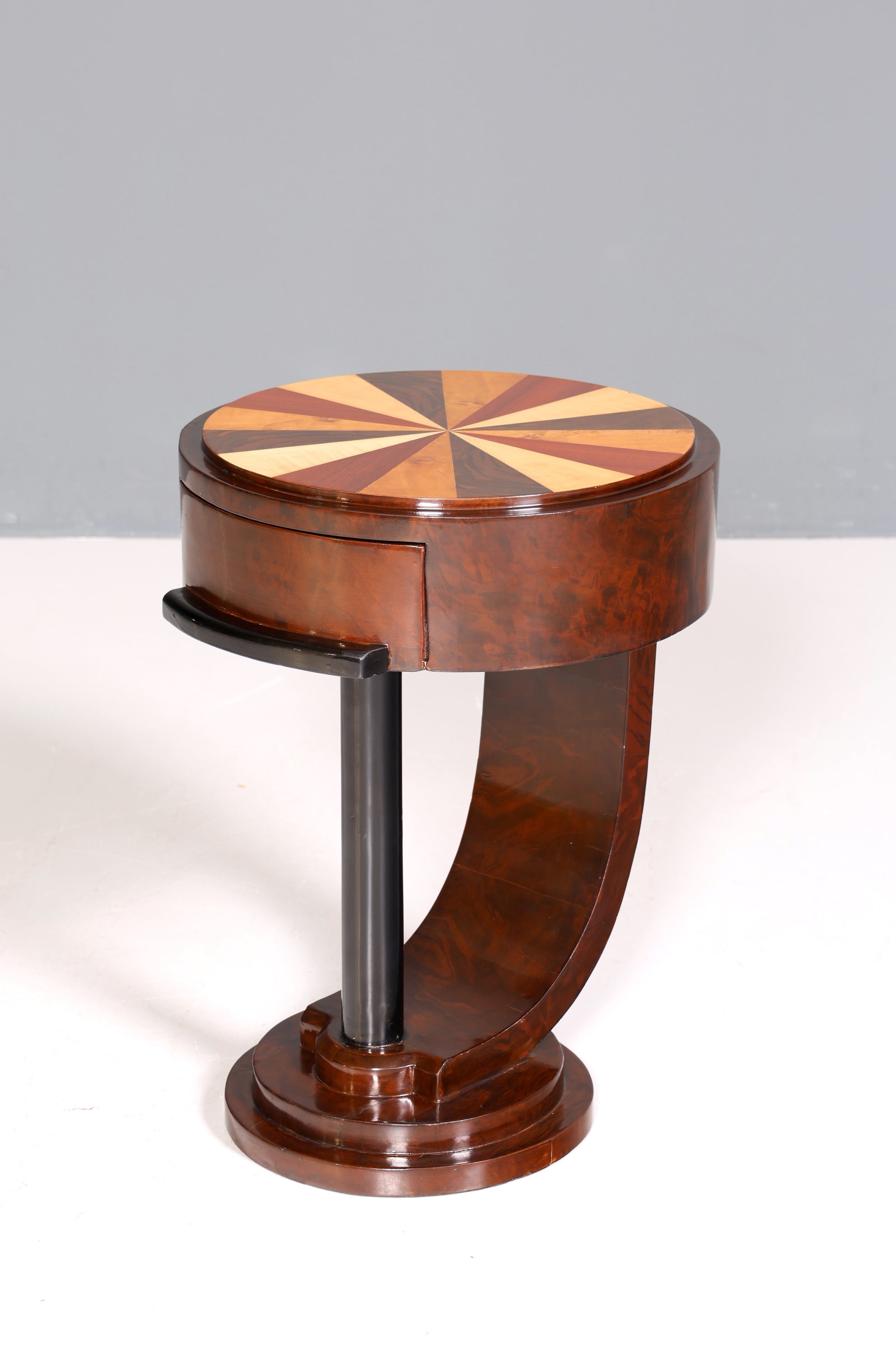 Wunderschöne Art Deco Stil Kommode Beistelltisch Nachtisch Ablagetisch bunt