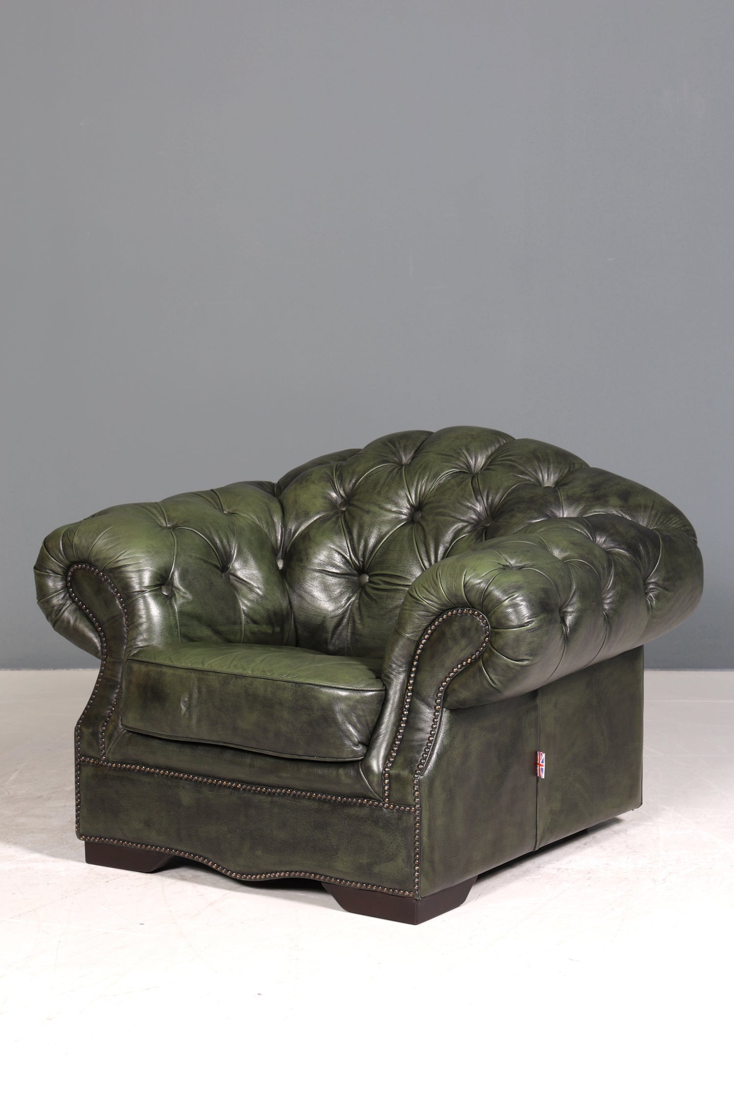 Wunderschöner Original Chesterfield Centurion Sessel grün Englischer Armlehnsessel Englisch Herrensessel