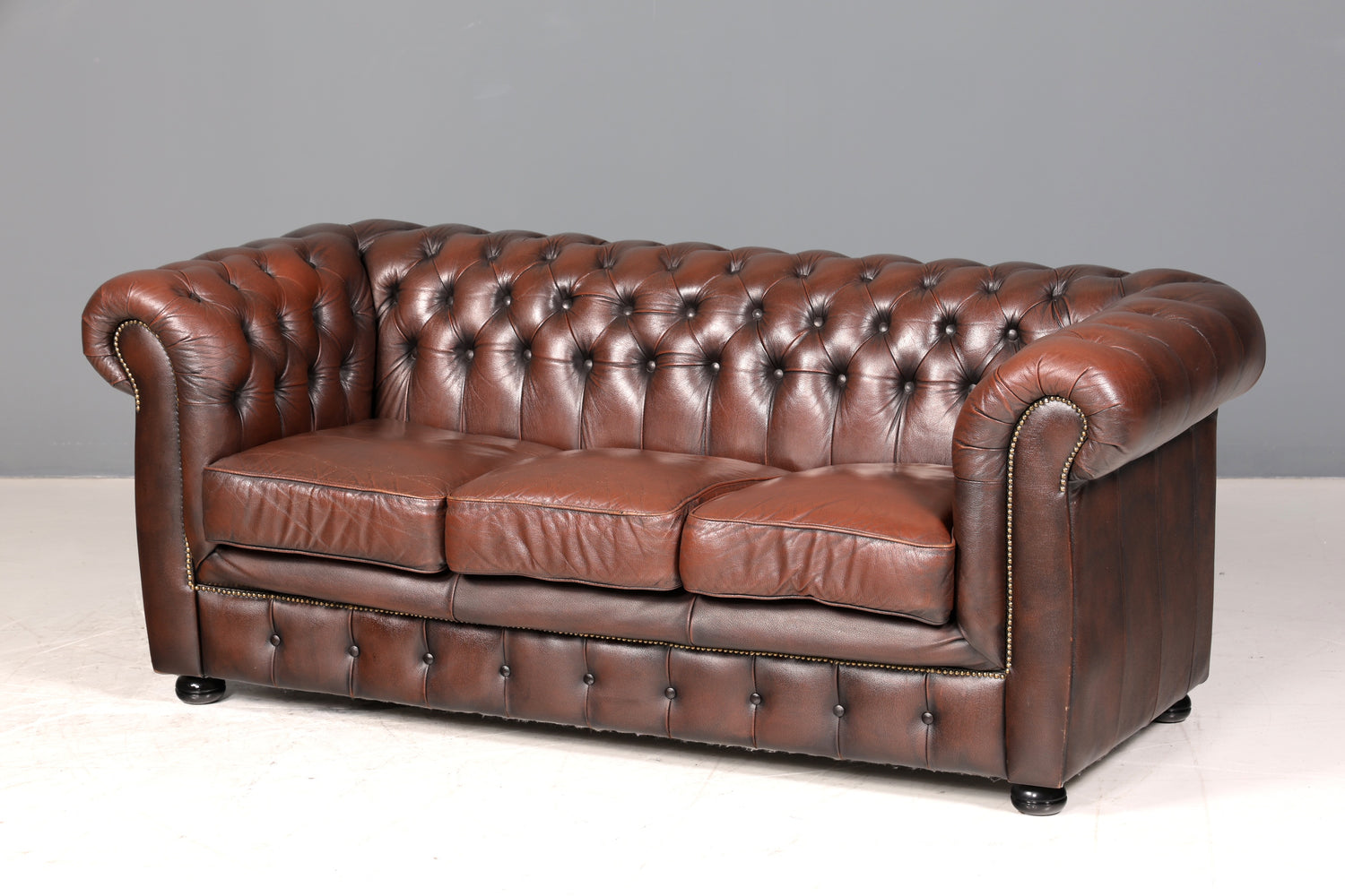Wunderschönes Original Chesterfield Sofa 3- Sitzer echt Leder Couch Englisch