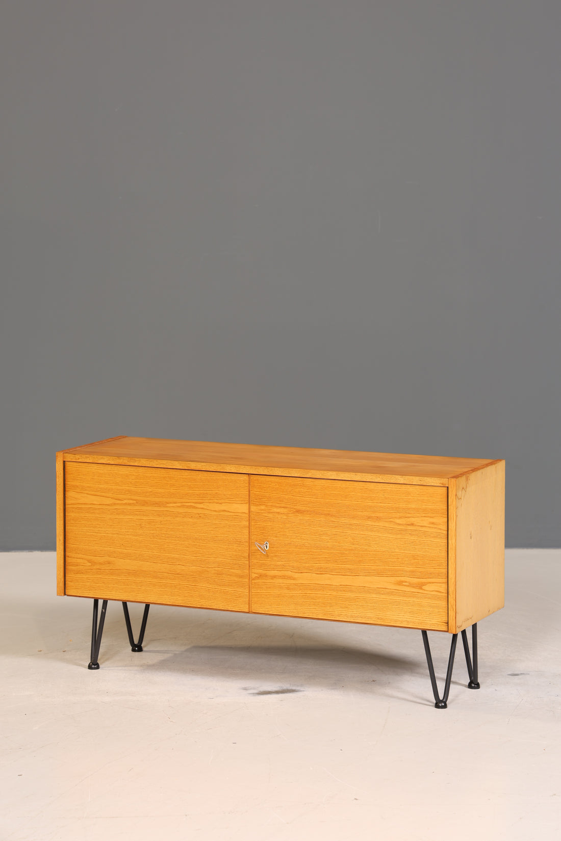 Stilvoller Original Hellerau Schrank Joachim Nebelung 430 Bauhaus Sideboard Retro Kommode 1 von 4