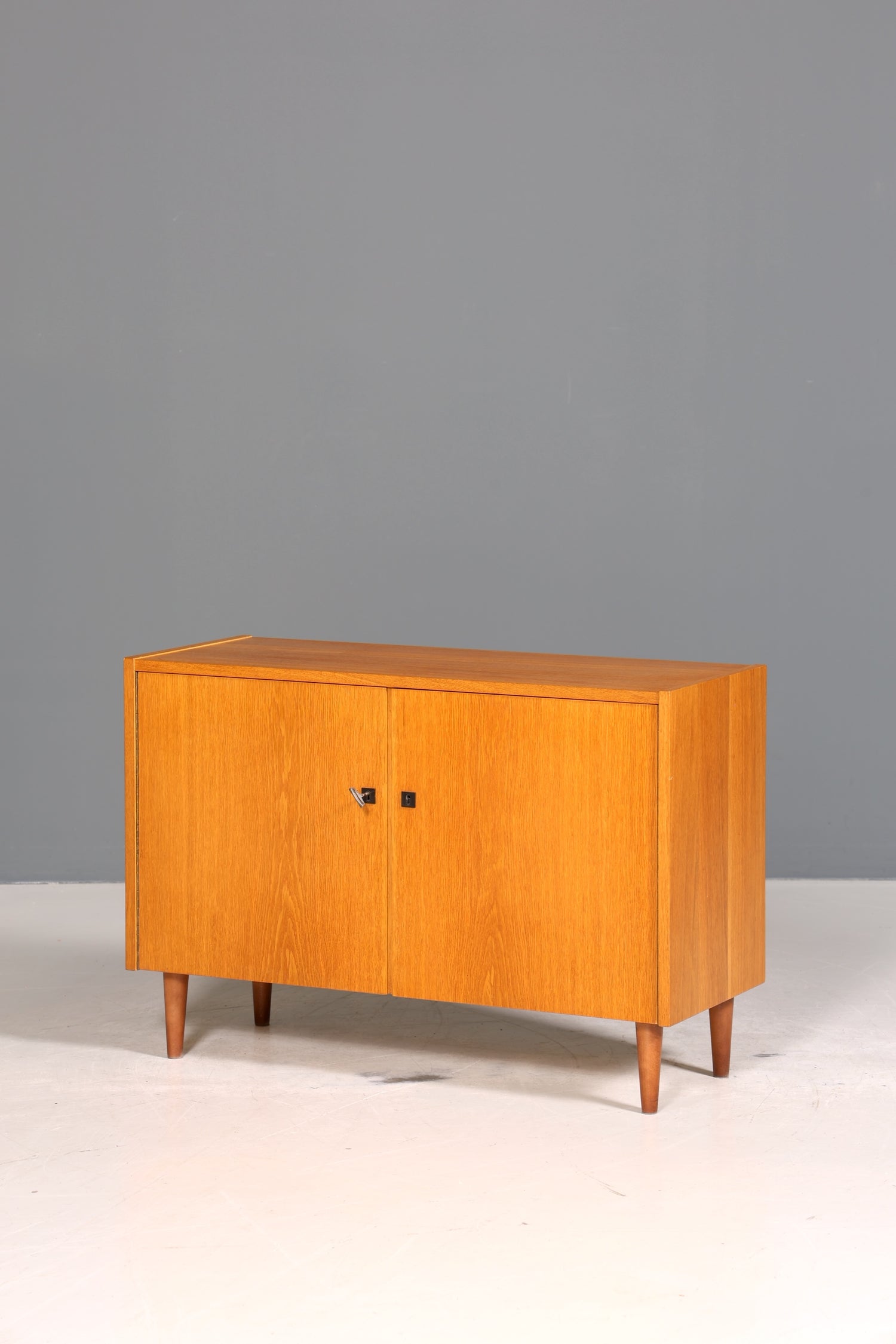 Wunderschöner Mid Century Schrank Vintage Kommode Retro Flur Kommode 60s 2 von 2