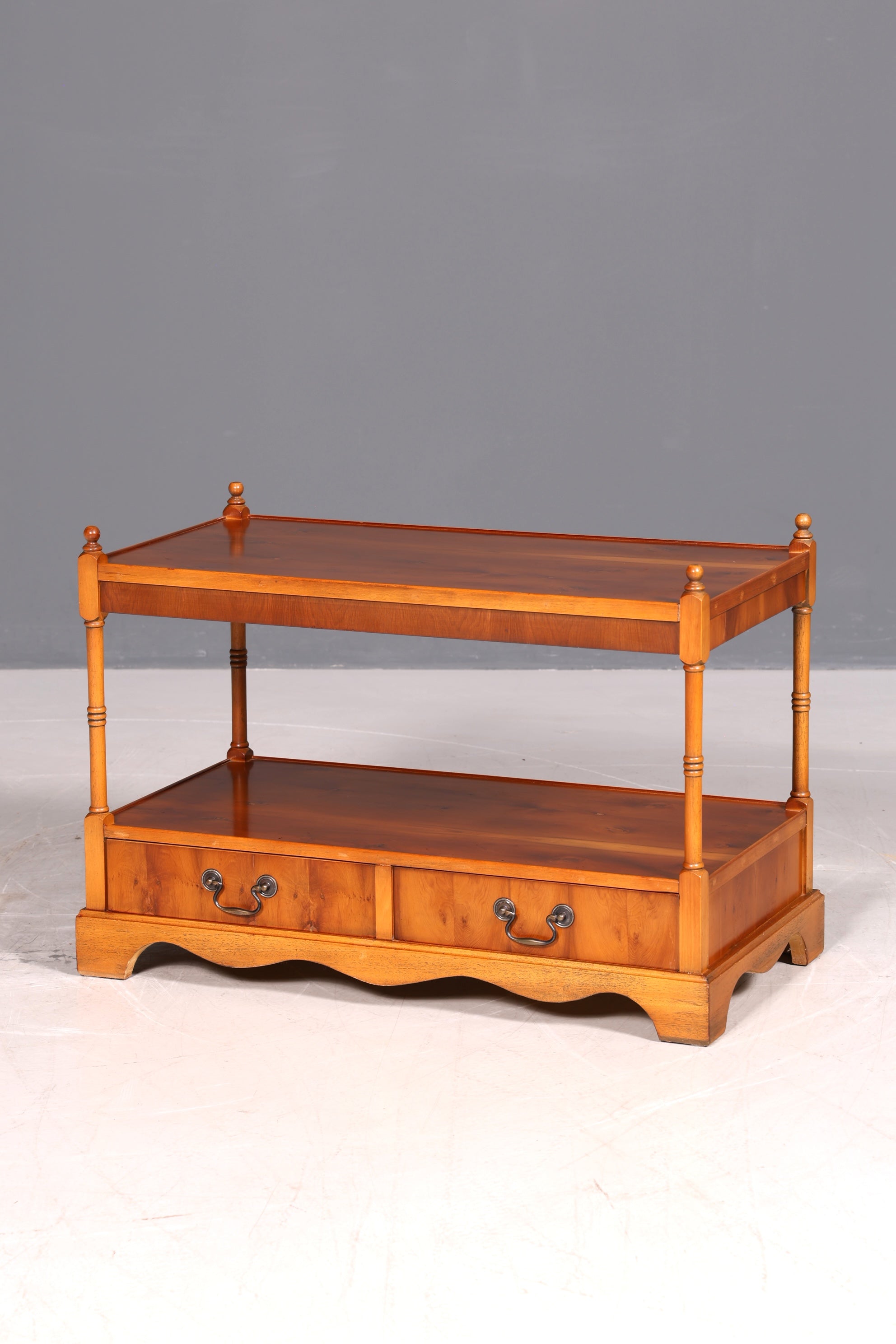 Wunderschöner Englischer Couchtisch Regency Stil Antik Ablagetisch Beistelltisch Schubladen Holz