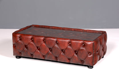 Traumhafter Chesterfield Tisch Englischer Couchtisch echt Leder Englisch Oxblood Lounge Table