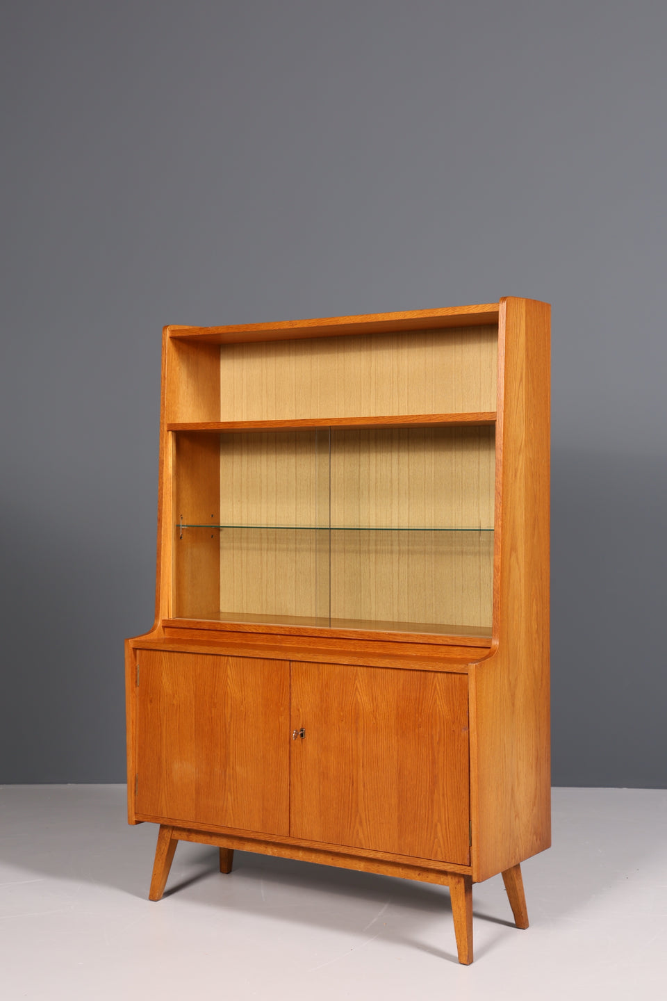Schlichte Mid Century Vitrine Danish Design Highboard Retro 60s Regal Schrank