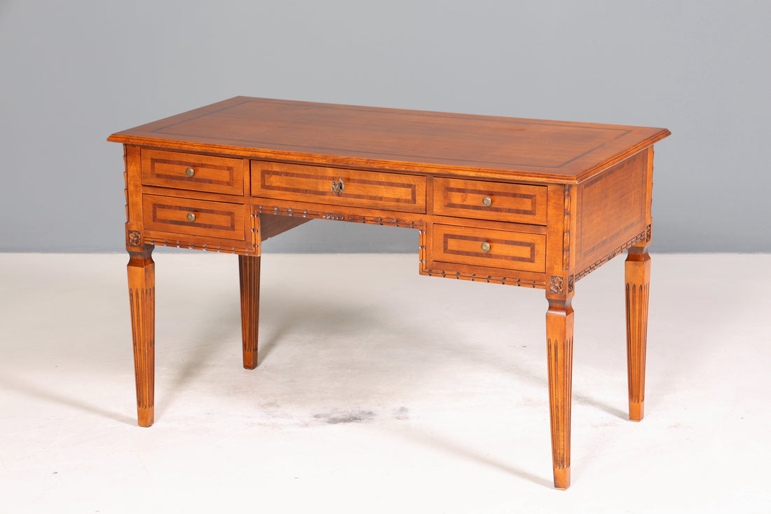 Traumhafter Schreibtisch im Barock Stil Bürotisch echt Holz Antik 60s Office Desk