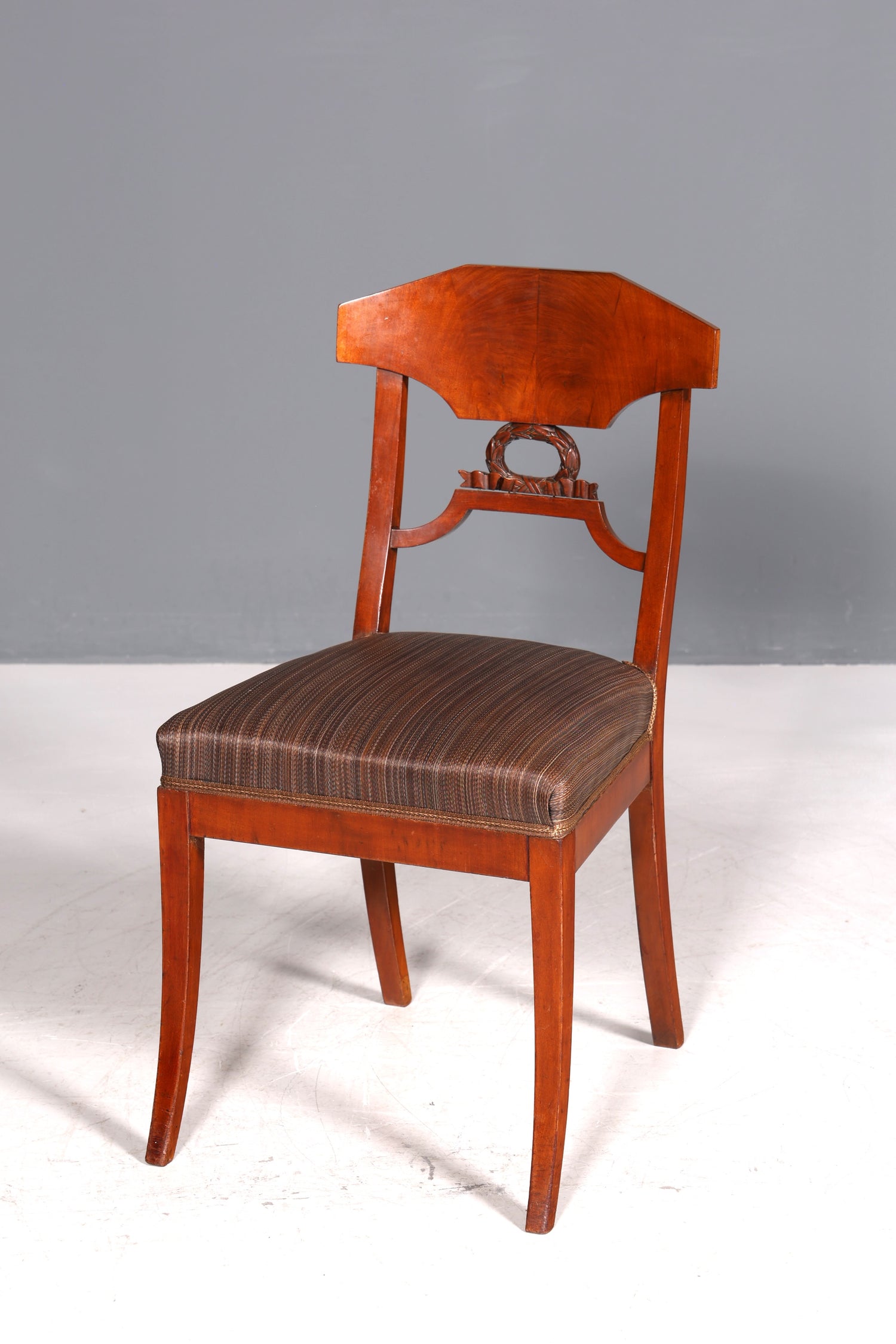 Traumhafter Biedermeier Stuhl Antik Küchenstuhl echt Holz Sekretär Stuhl Esszimmer Stuhl 2 von 2