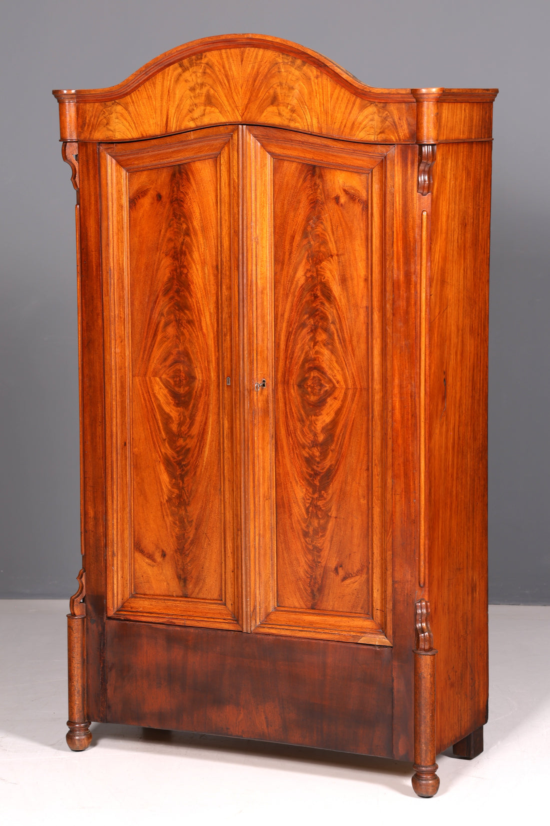 Edler Louis Philippe Schrank Antik Gründerzeit Kleiderschrank Wäscheschrank um 1880