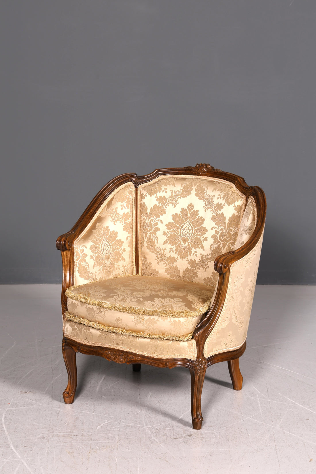 Noble Chippendale Armchair Baroque Style Velvet Fabric Chair Armchair Rococo Antique Upholstered Chair