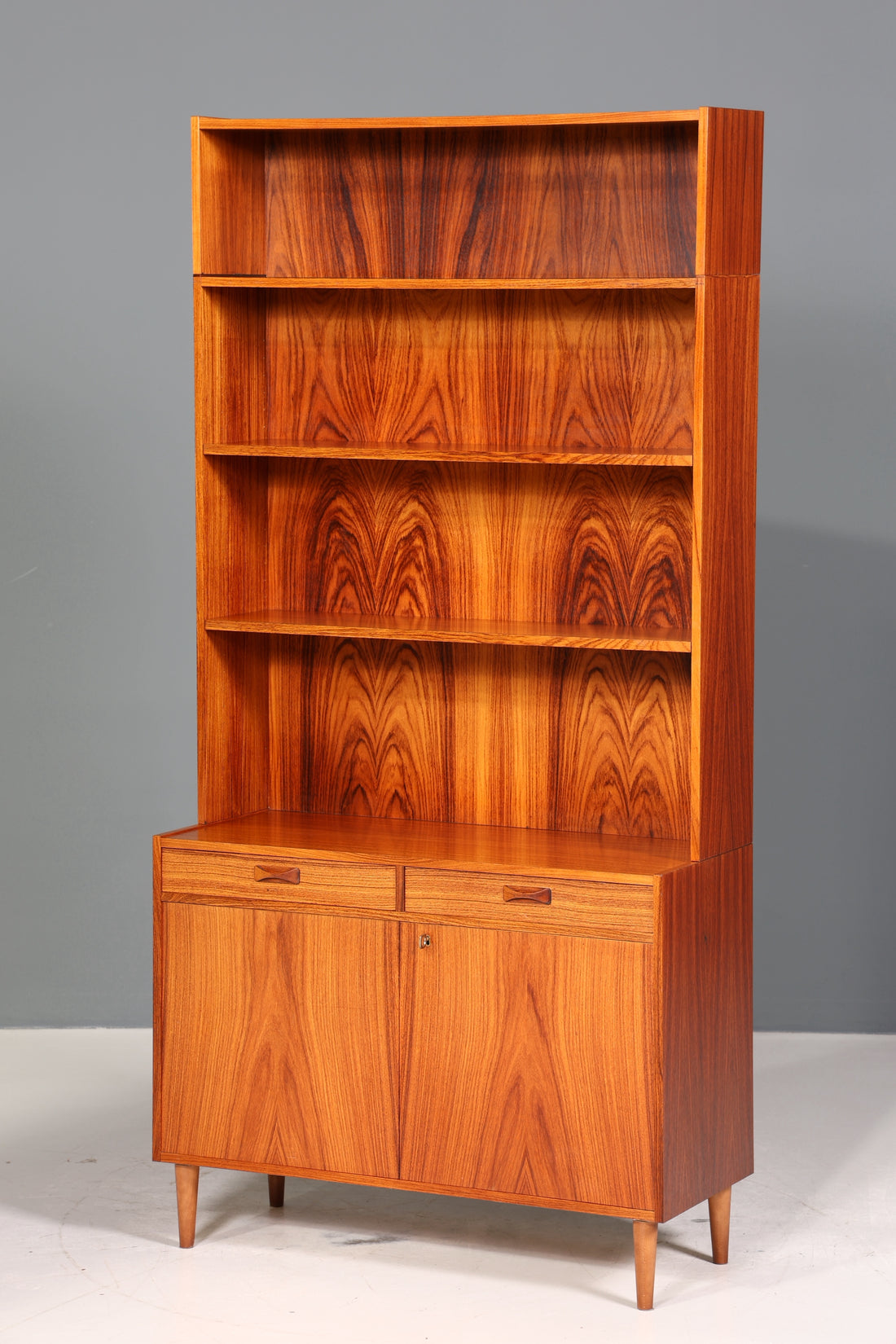Traumhaftes Mid Century Regal echt Holz Schrank Danish Design Retro Kommode Vintage Bücherregal 60er Jahre 1 von 3