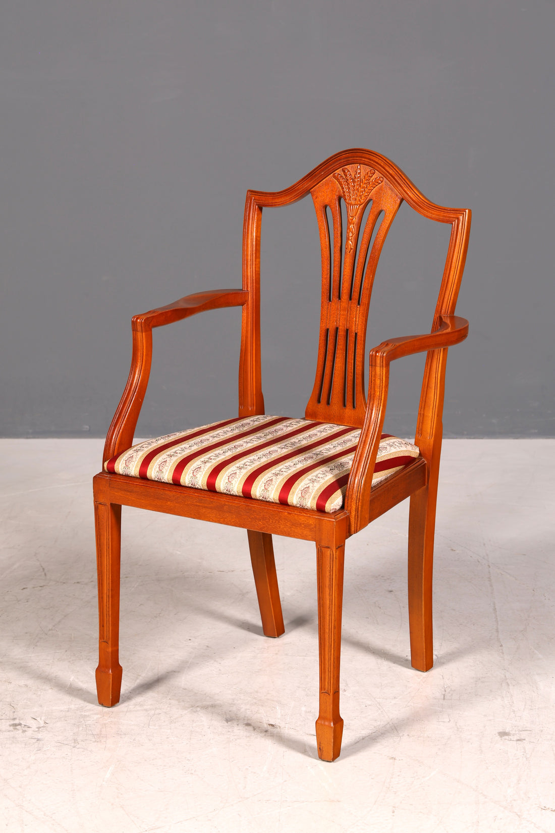 Edler Englischer Stuhl im Hepplewithe Stil Englisch Armlehnstuhl Dining Chair Küchenstuhl Sekretär Stuhl