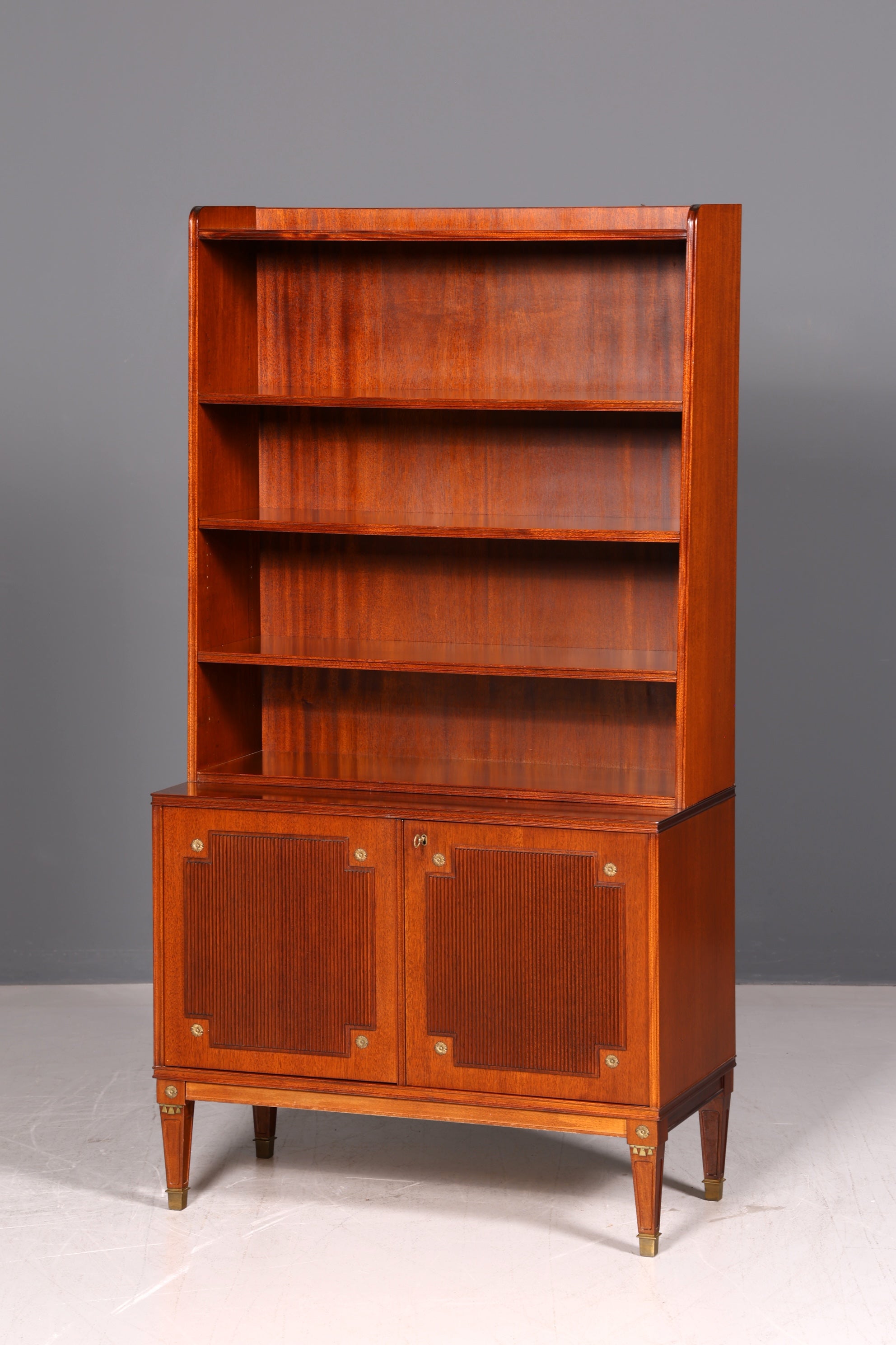 Beautiful Gustavian Style Shelf Bookcase Cabinet Highboard Vintage Real Wood Antique