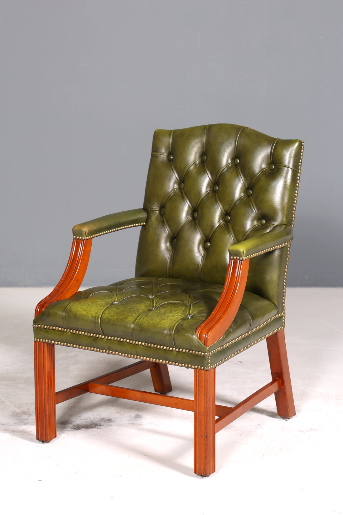 Edler Original Chesterfield Sessel Englisch Leder Herrensessel UK Armlehnsessel