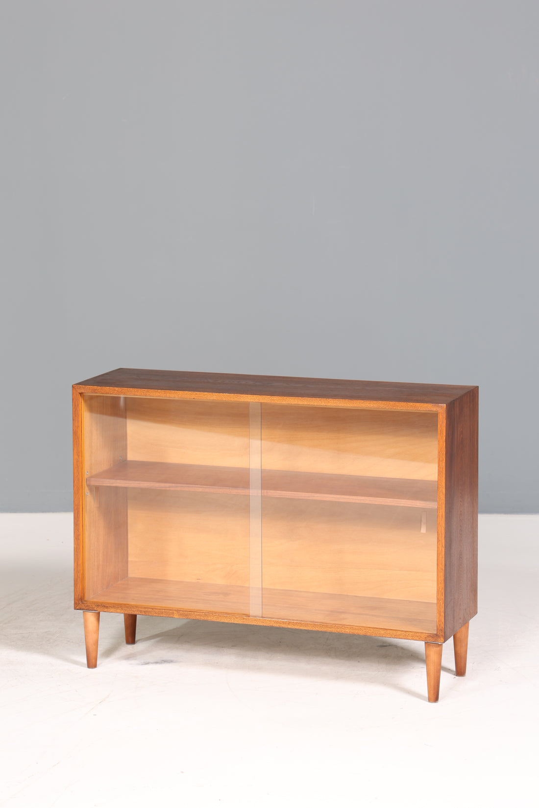 Wunderschöne Mid Century Vitrine Vintage Regal Retro Bücherregal 1 von 2