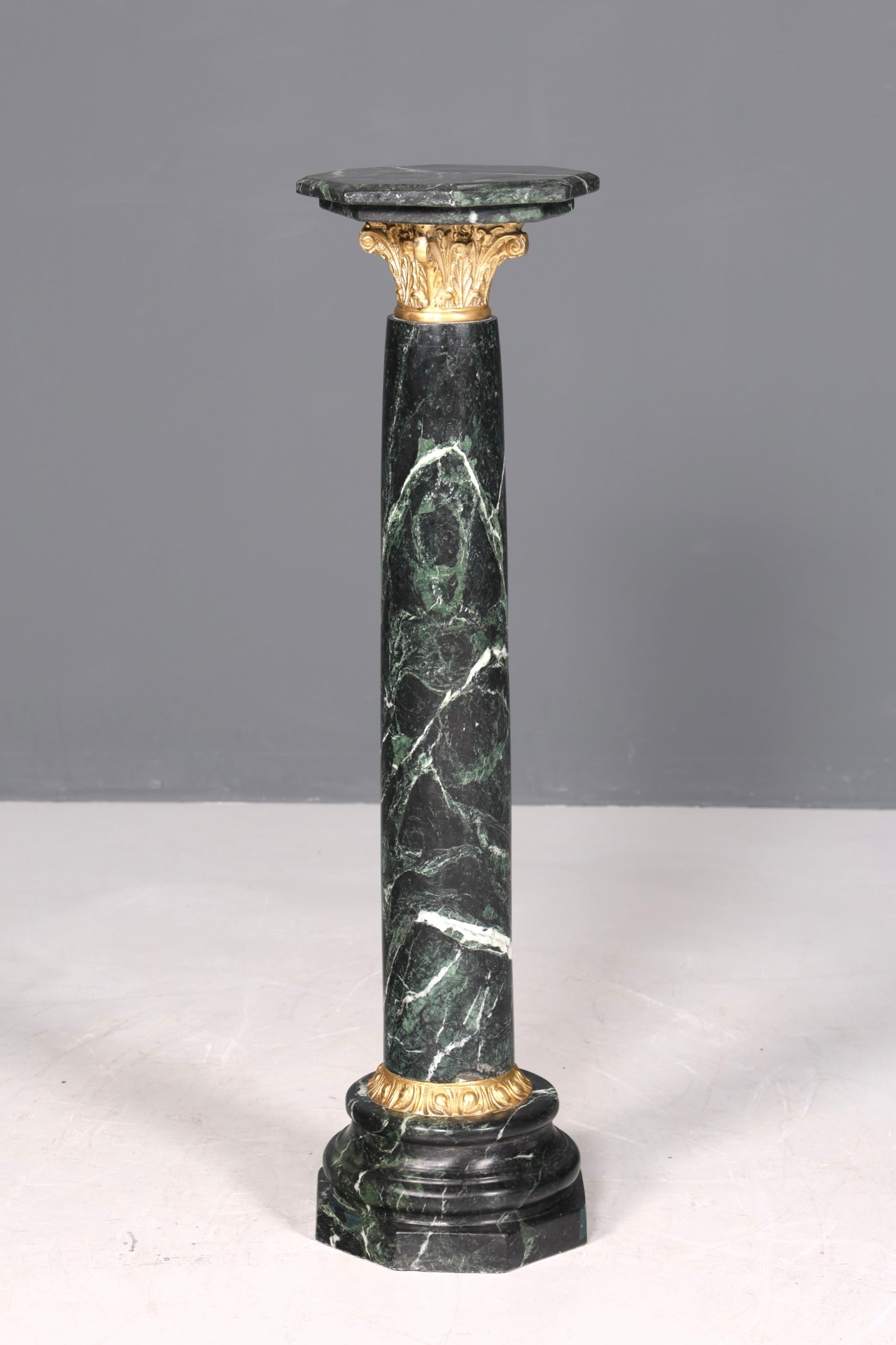 Wunderschöne Barock Stil Säule Louis XV Marmor Blumensäule Naturstein Sockel Ablage 1 von 3