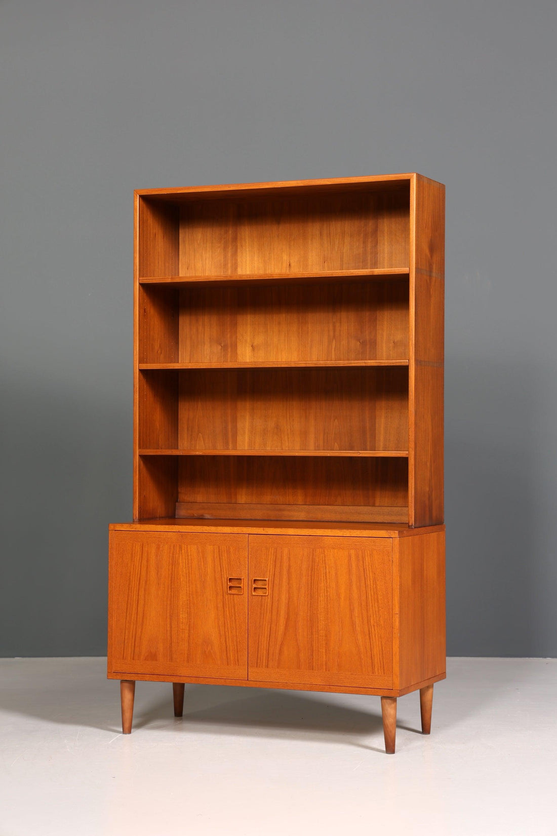 Stilvolles Mid Century Regal &quot;Made in Denmark&quot; Bücherregal Retro Schrank Danish Design Kommode