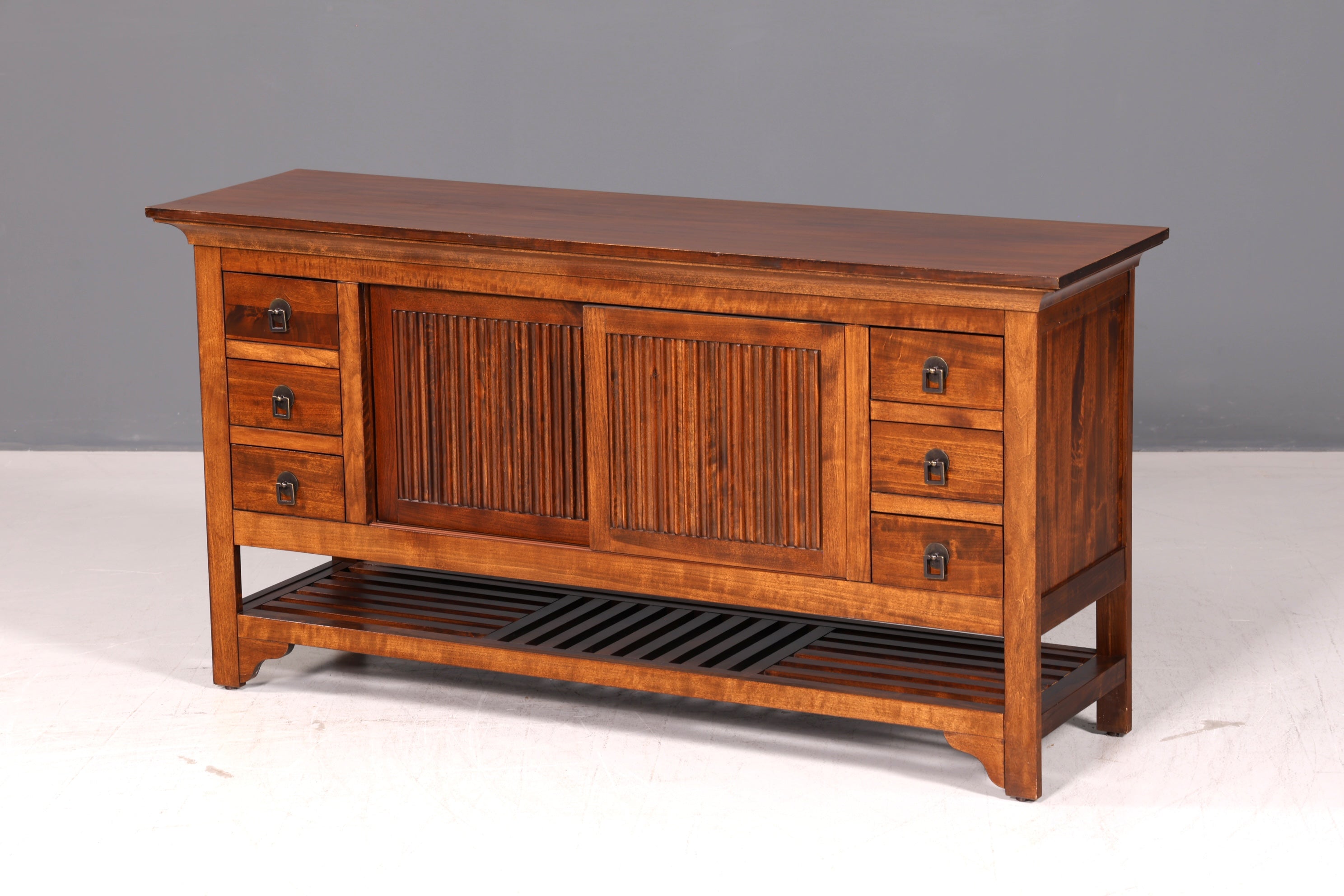 Wunderschönes Kolonial Stil Sideboard Englisch Echt Holz TV Schrank Anrichte Buffet Kommode Vintage