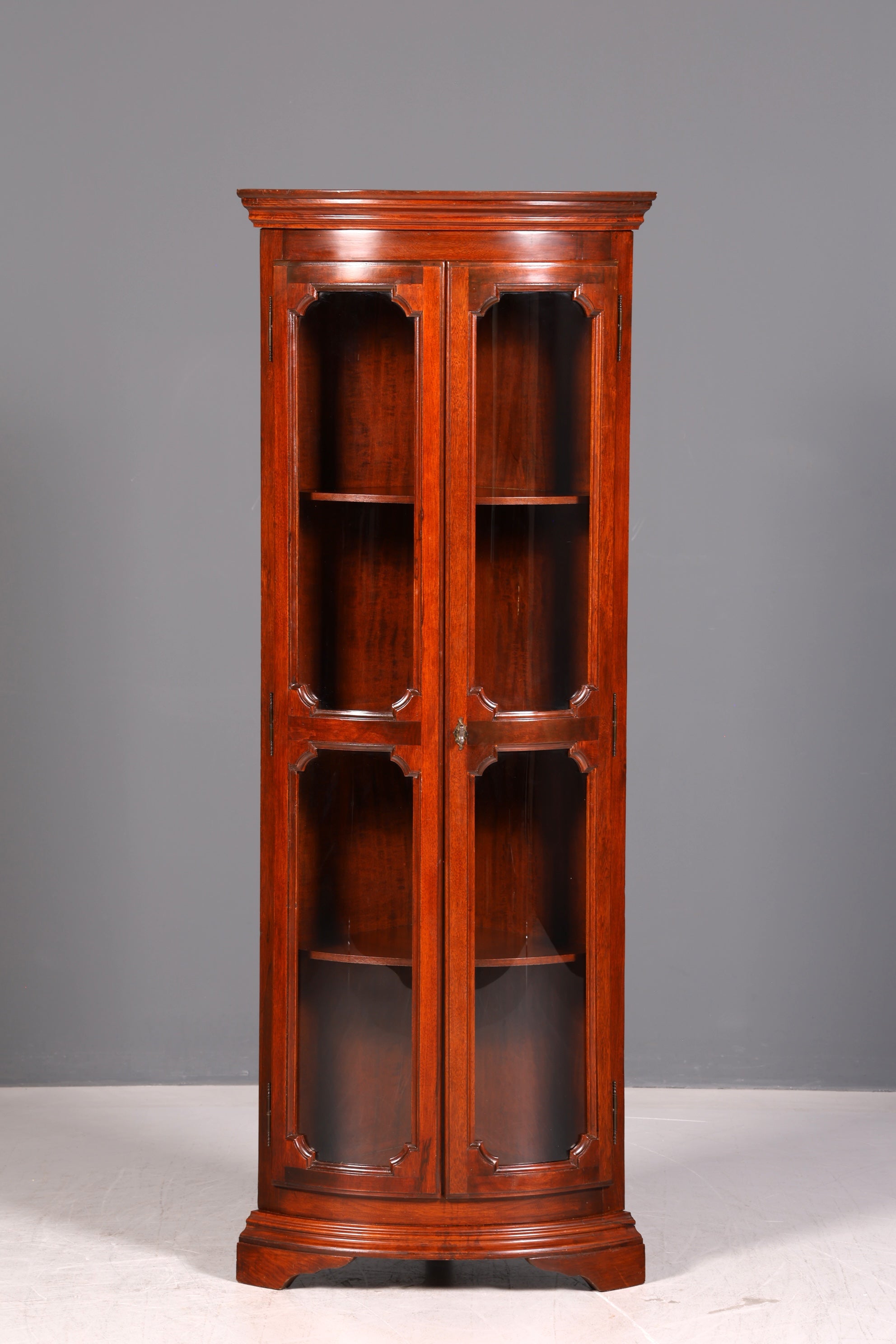 Wunderschöne Original Selva Eckvitrine Antik Stil Vitrine Schrank Geschirrschrank Glasvitrine Eckschrank 2 von 2