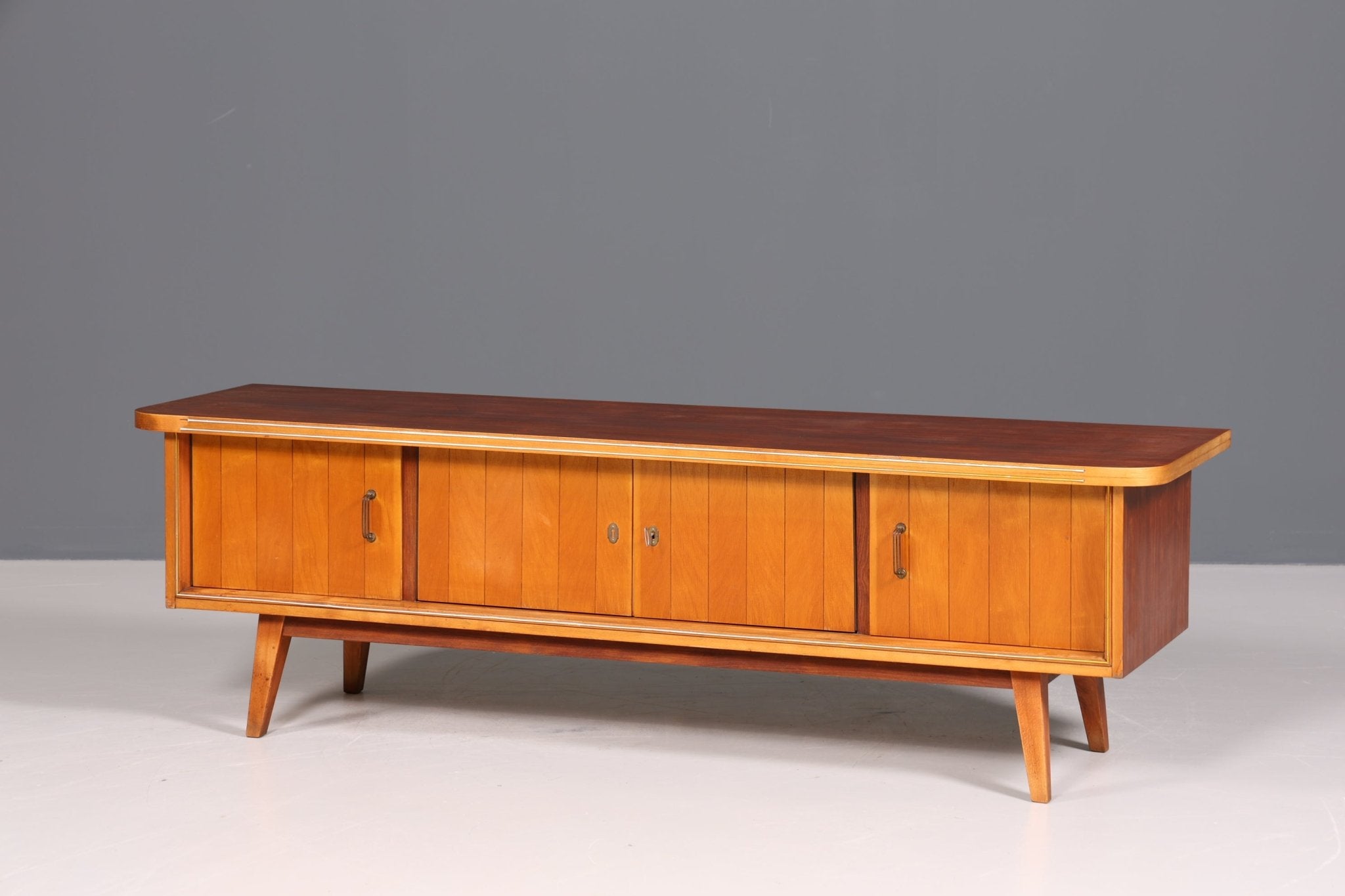 Schlichtes Mid Century Sideboard Vintage TV Kommode 60s Schrank Longboard Retro Lowboard