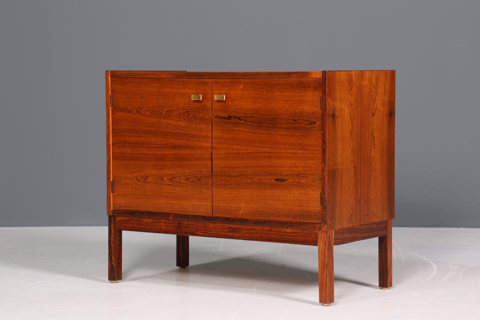 Traumhafte Mid Century Palisander Holz Kommode Danish Schrank 2 von 2