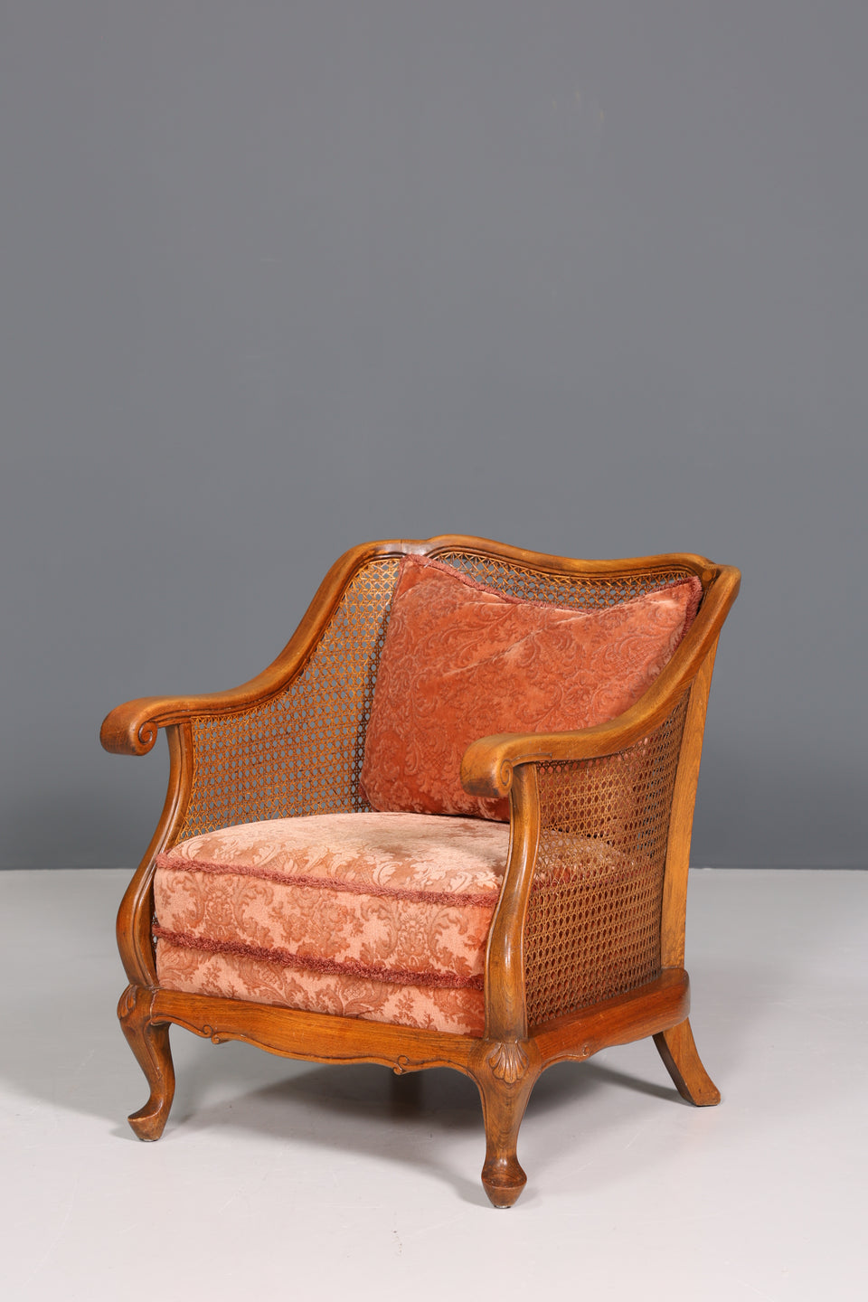 Traumhafter Chippendale Sessel Antik 60s Korbgeflecht Relax Sessel Vintage Samt Stoff 1 von 2