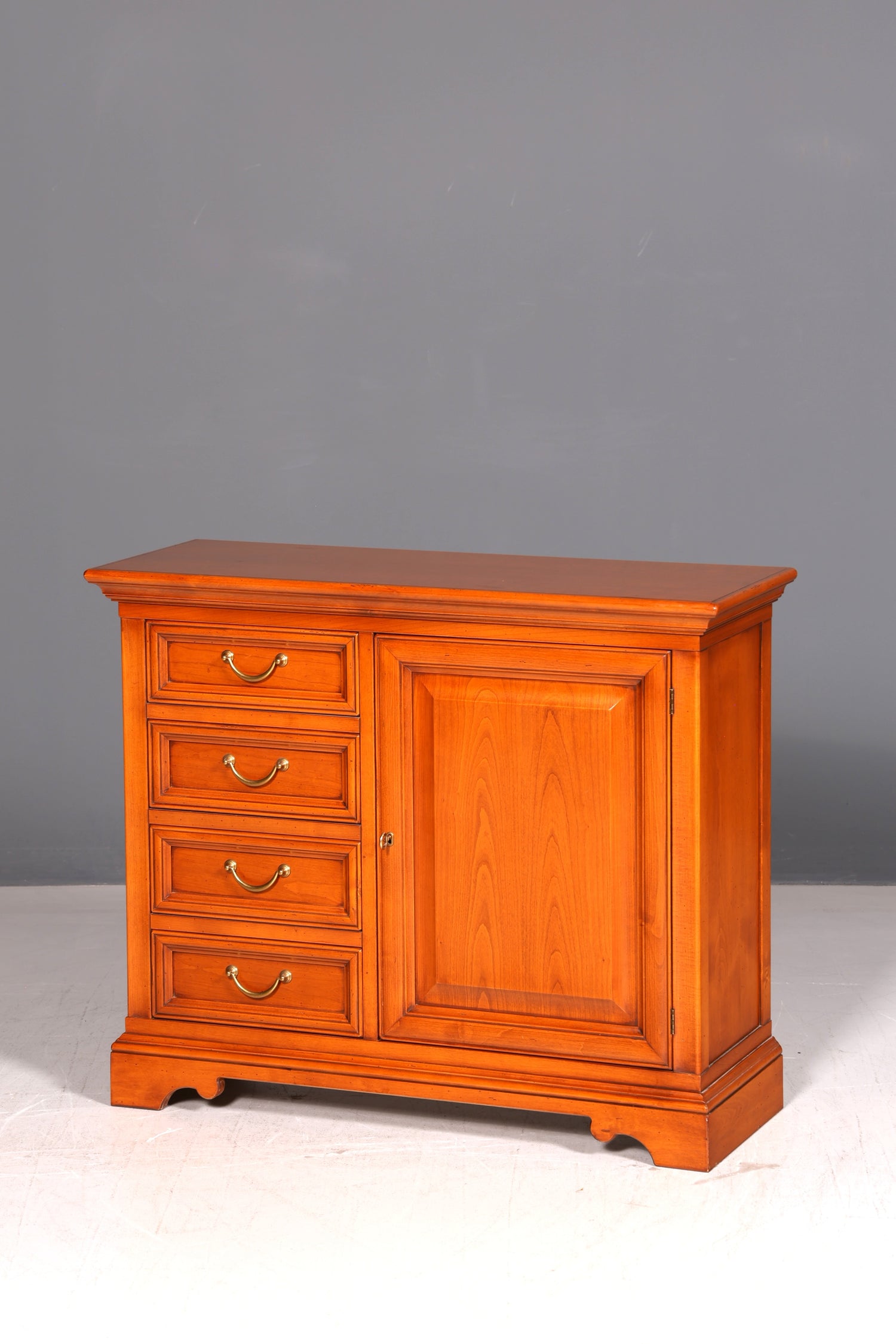 Wunderschöne Original Selva Kommode Villa Borghese Antik Stil Schrank Buffet Anrichte