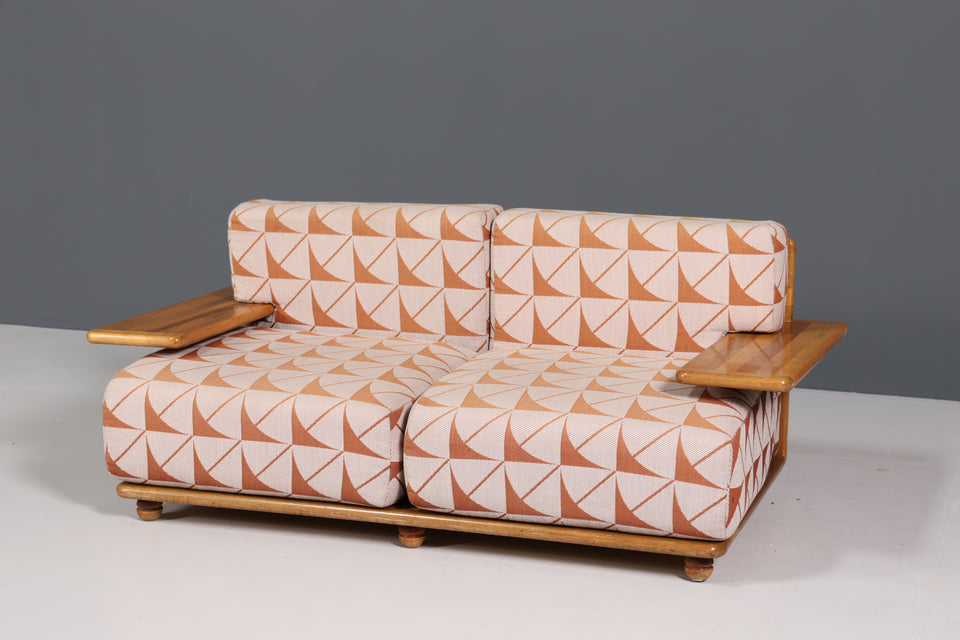 Stilvolles "Mario Bellini - Pianura" Stil Sofa 2- Sitzer Bauhaus Couch