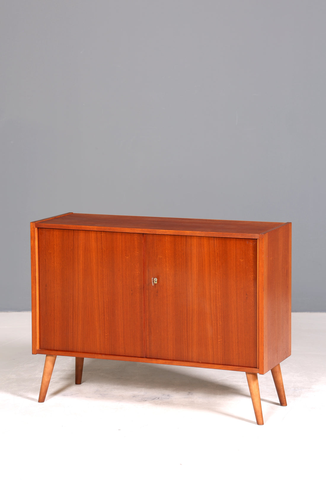 Wunderschöner Mid Century Schrank Vintage Kommode Retro Flur Kommode 60s Regal Sideboard