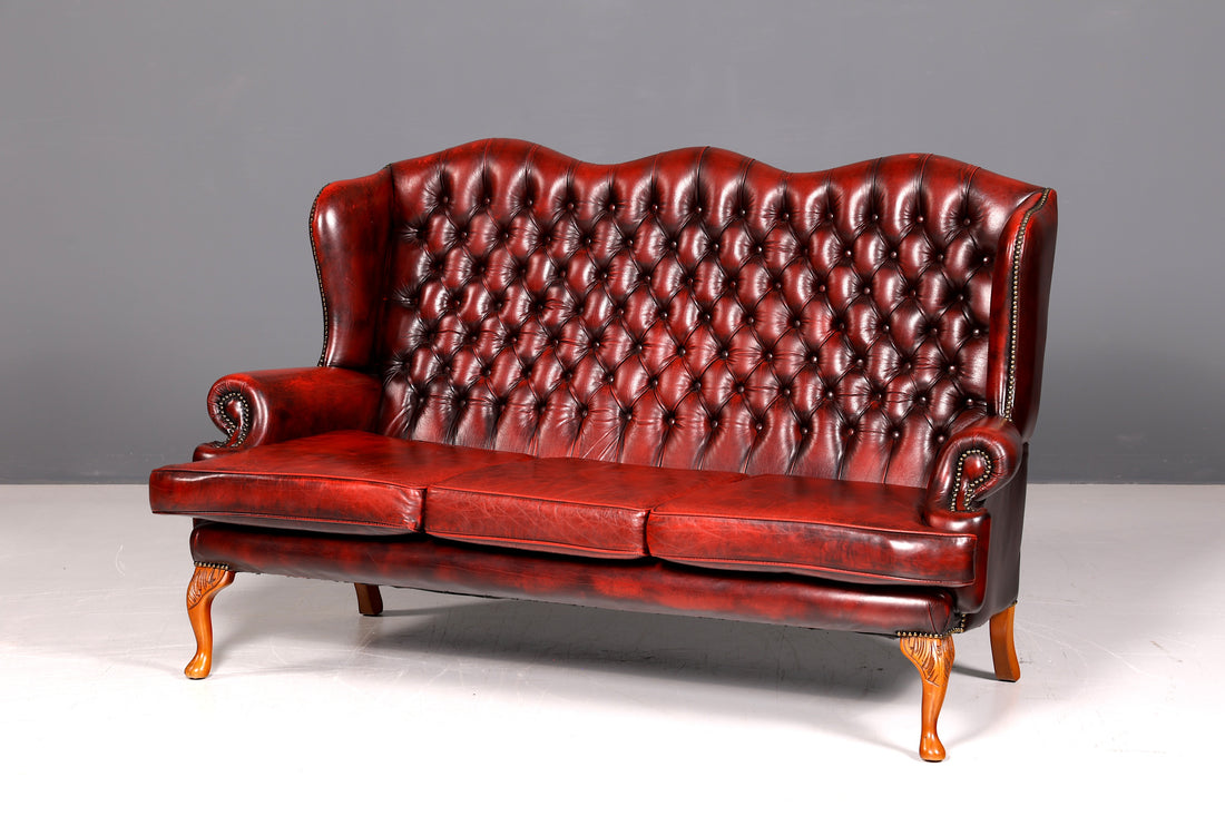 Beautiful Original Chesterfield Queen Anne Sofa 3-Seater English Leather Couch Upholstered Sofa Antique England